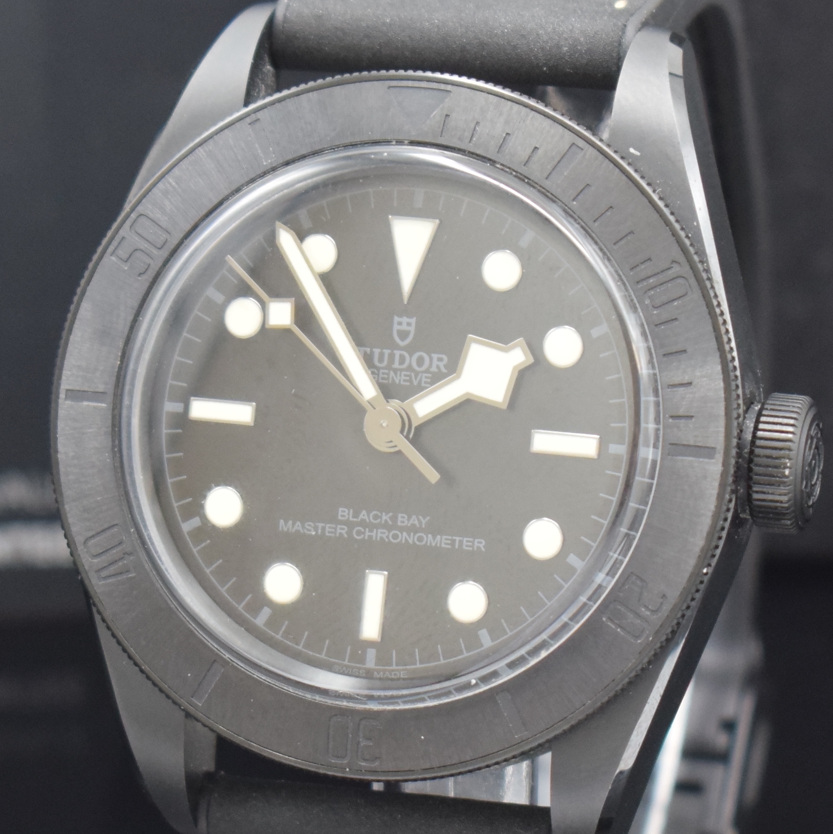 Detail a: TUDOR Black-Bay Armbandchronometer Referenz 79210CNU, Automatik, schwarzes Keramikgehäuse inkl. Kautschukband m. Faltschl., zus. Nato-band anbei, ...