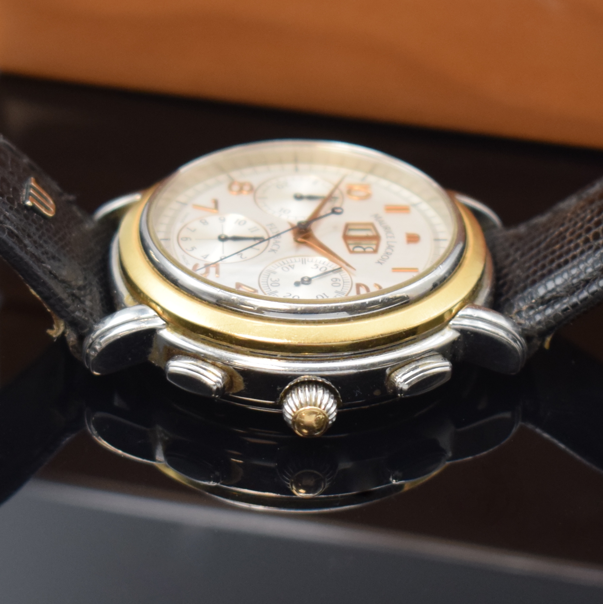 Detail b: MAURICE LACROIX Herrenchronograph mit Flyback, Schweiz um 2005, Automatik, beids. vergl. Edelstahlgeh., Lünette in GG 750/000, Boden 6-fach ...