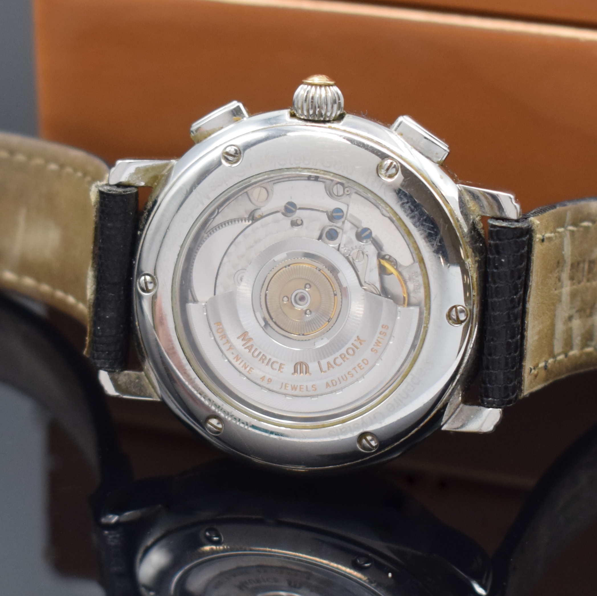 Detail c: MAURICE LACROIX Herrenchronograph mit Flyback, Schweiz um 2005, Automatik, beids. vergl. Edelstahlgeh., Lünette in GG 750/000, Boden 6-fach ...