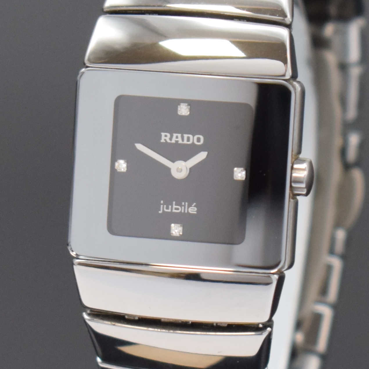 Detail a: RADO Diastar Damenarmbanduhr Referenz 153.0334.3, Schweiz um 2005, quarz, Boden 4 -fach verschr., orig. Keramikband m. dopp. Faltschl., schwarzes ...