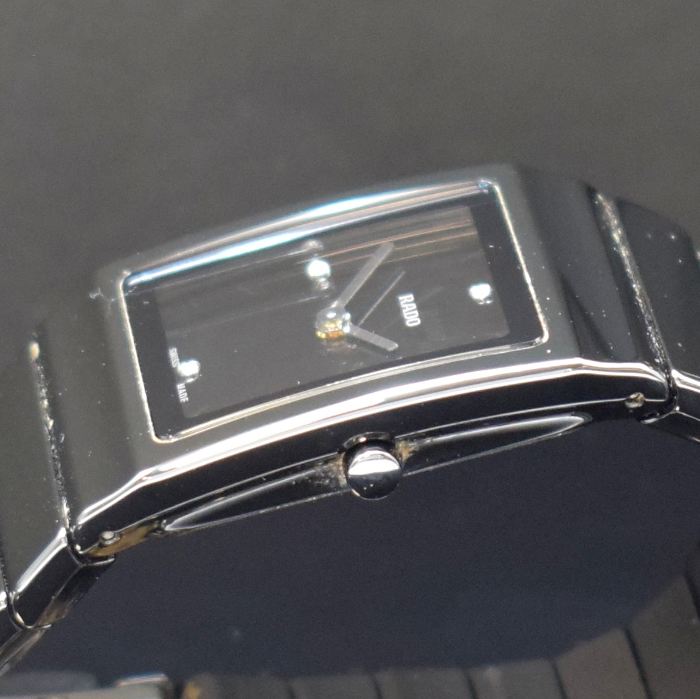 Detail c: RADO Damenarmbanduhr Referenz 420.0702.3, Schweiz verk. lt. Pap. 10/2017, quarz, Boden aufgedr., orig. Keramikband m. dopp. Faltschl., Saphirgl., ...