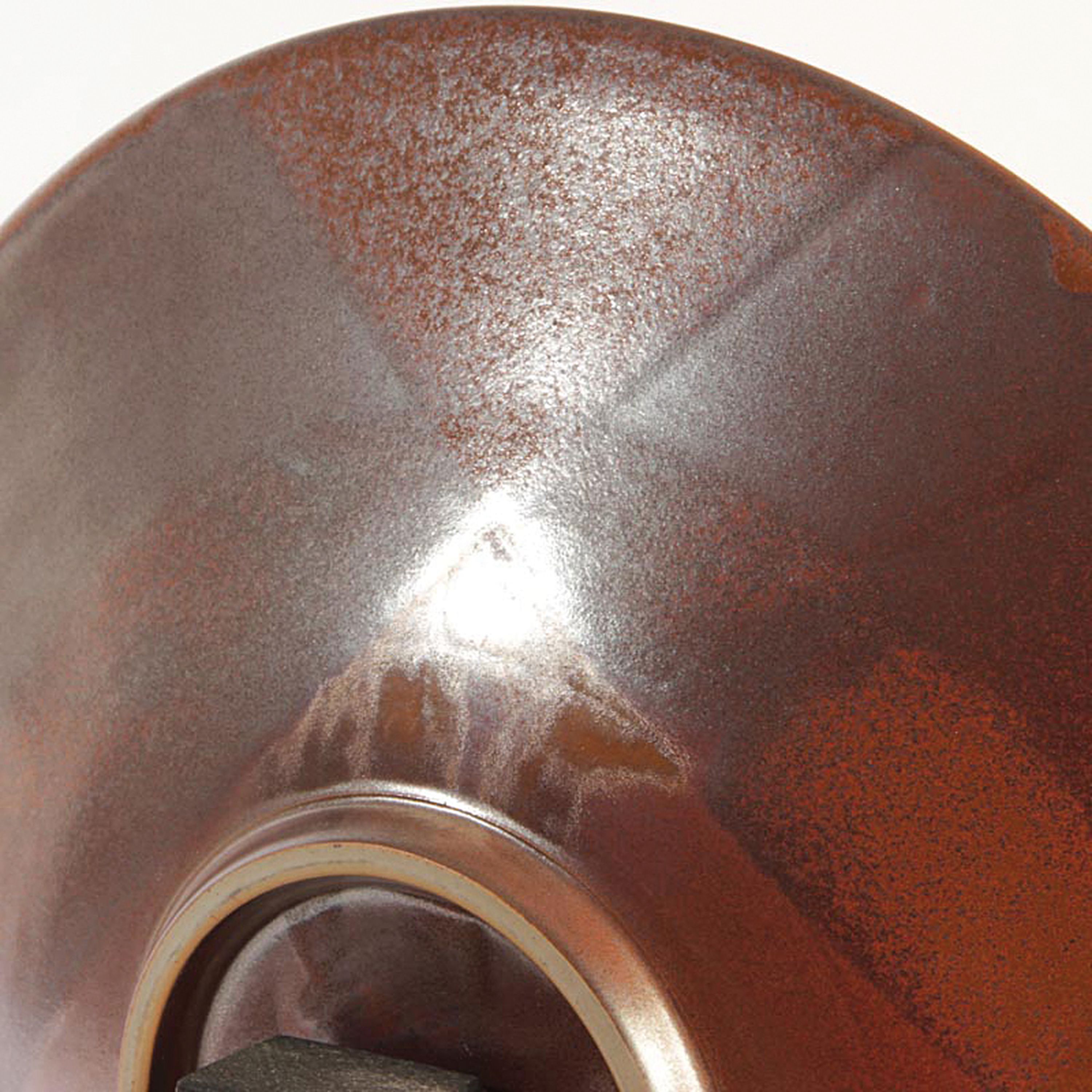 Detail d: Glasmosaik-Schale, Roger Buddle, Australien, farbloses Glas, verschieden farbige Glasstäbe verschmolzen, am Boden signiert, D. 40 cm