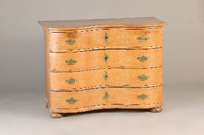 Image 26895532 - Barock-Kommode, 18.Jh., Eichenfurnier, 4 Schubladen, doppelt geschweift, ...