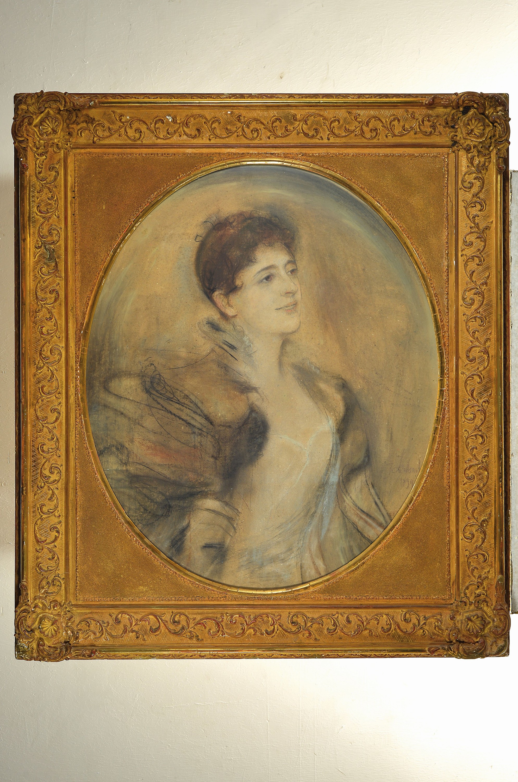 Detail k: Franz von Lenbach, 1836 Schrobenhausen - 1904 München, Porträt der Frau Eugenie Knorr, Mischtechnik, Pastell/Kohle/Aquarell auf Papier, re. unten ...