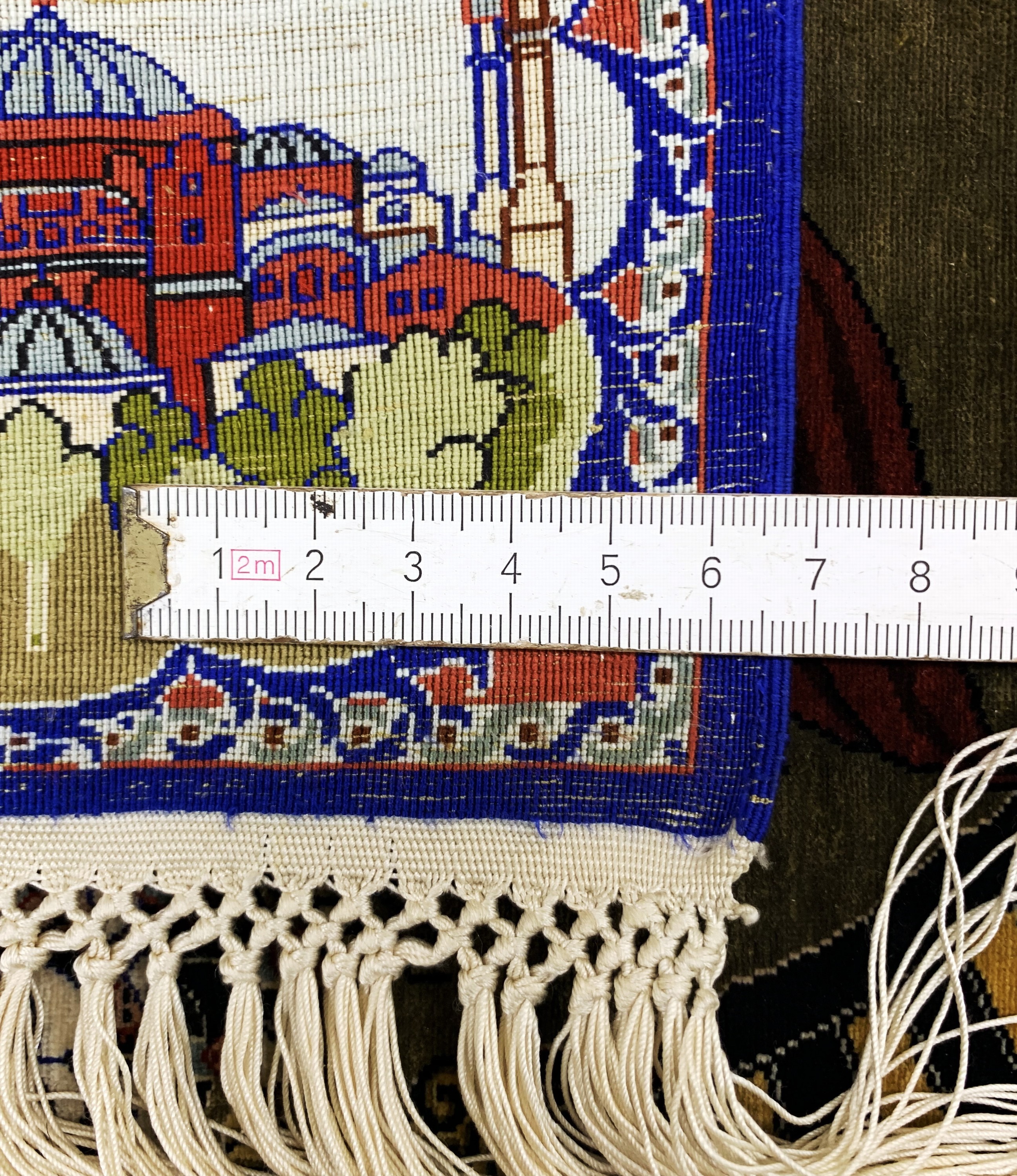Detail i: Hereke Seide fein(12 x 12), signiert, Türkei, Mitte 20.Jhd, reine Naturseide, ca. 58x 54 cm, ca. 1,44 Mio. Kn/qm, EHZ:(nehezu neuwertig).