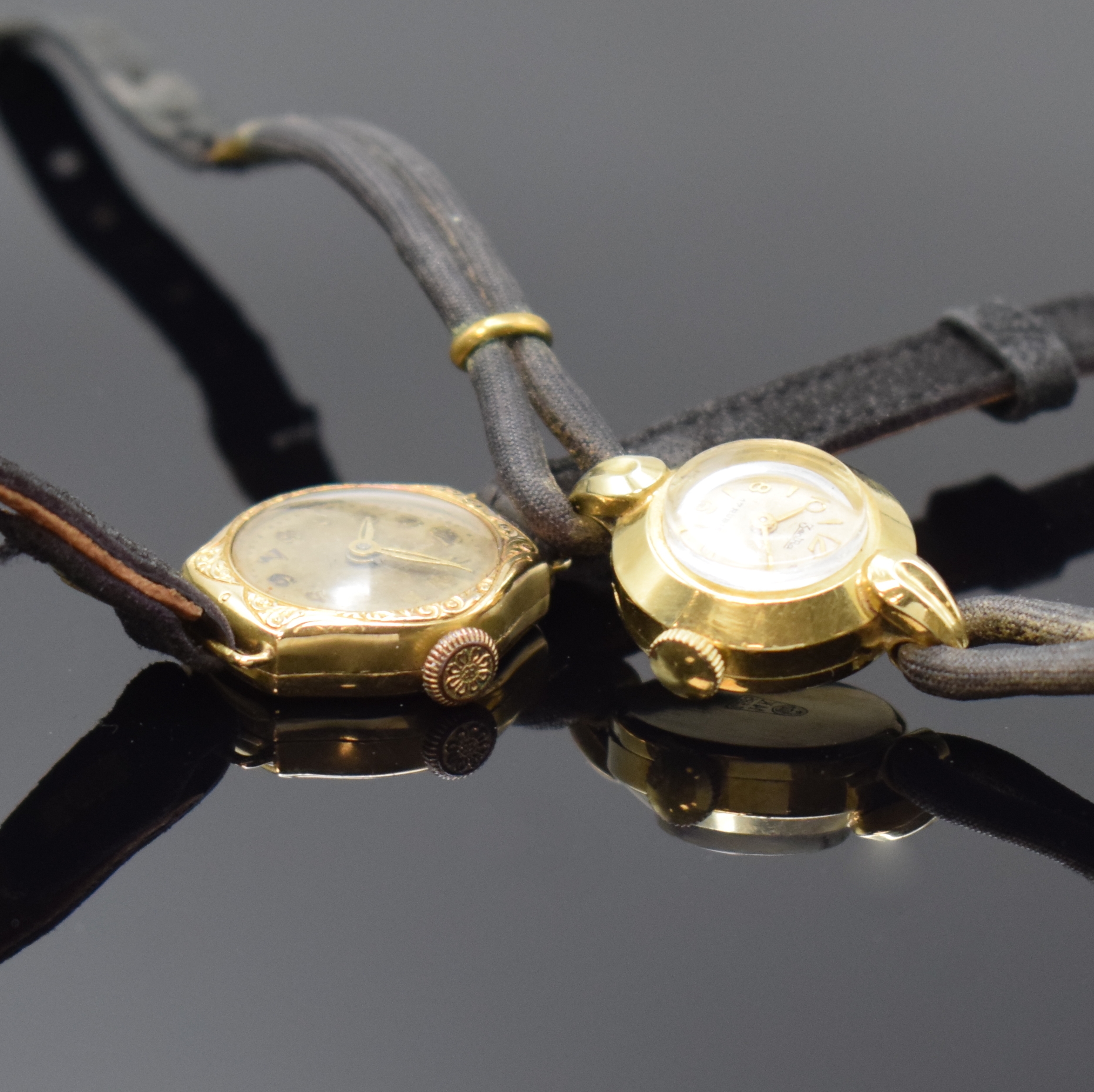 Detail c: Konvolut: 2 Damenarmbanduhren in GG 585/000, Schweiz um 1930/1950, Handaufzug, 2-tlg. Geh., 1 x Zentra, Boden aufgedr., silb. Zifferbl., vern. Werk, ...