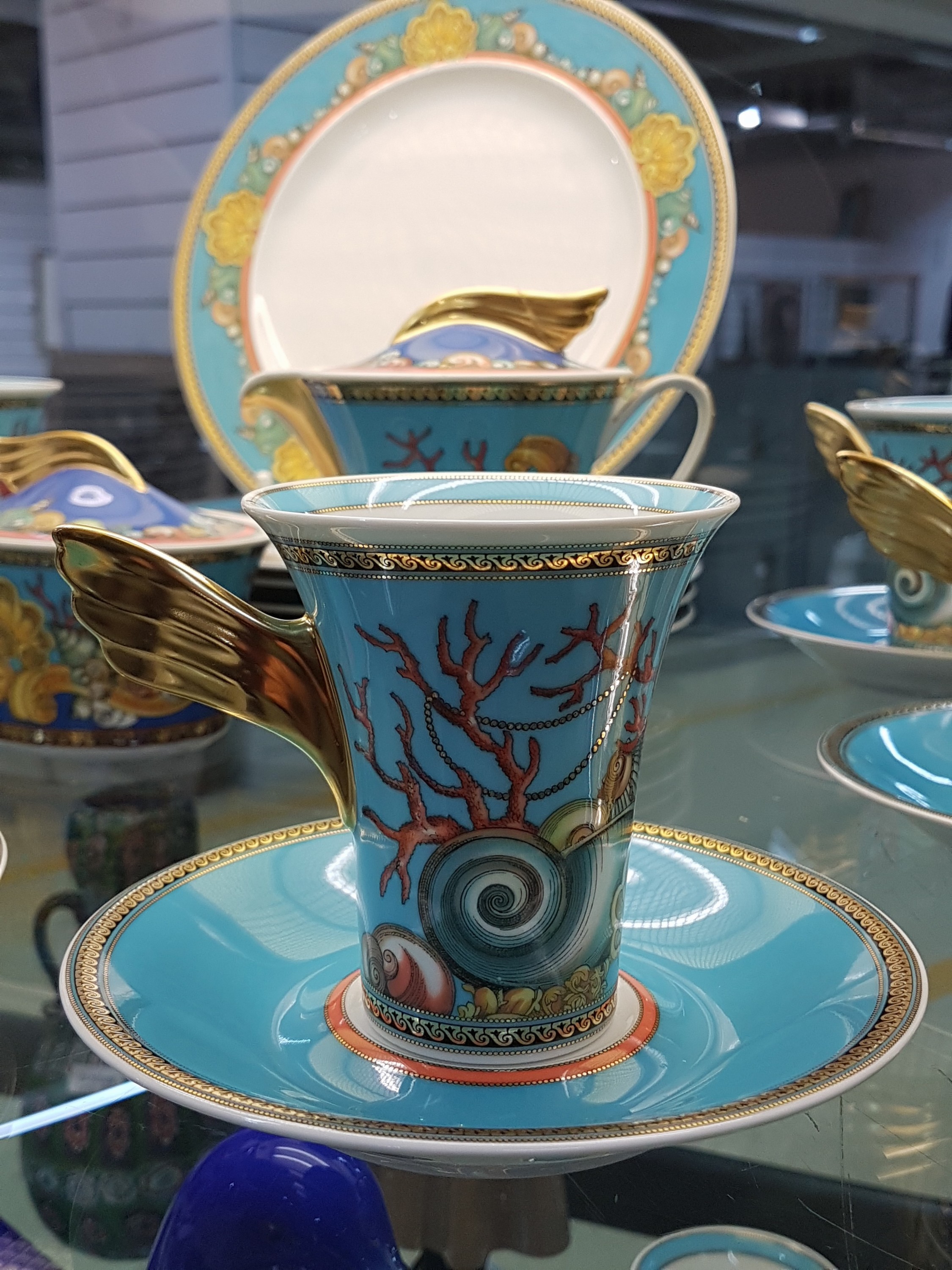 Detail f: Kaffeeservice für 6 Personen, Rosenthal, Les Trésor de la Mer, 6 Kaffeetassen mit Untertassen, 6 Dessertteller, Zuckerdose und Milchkännchen ...