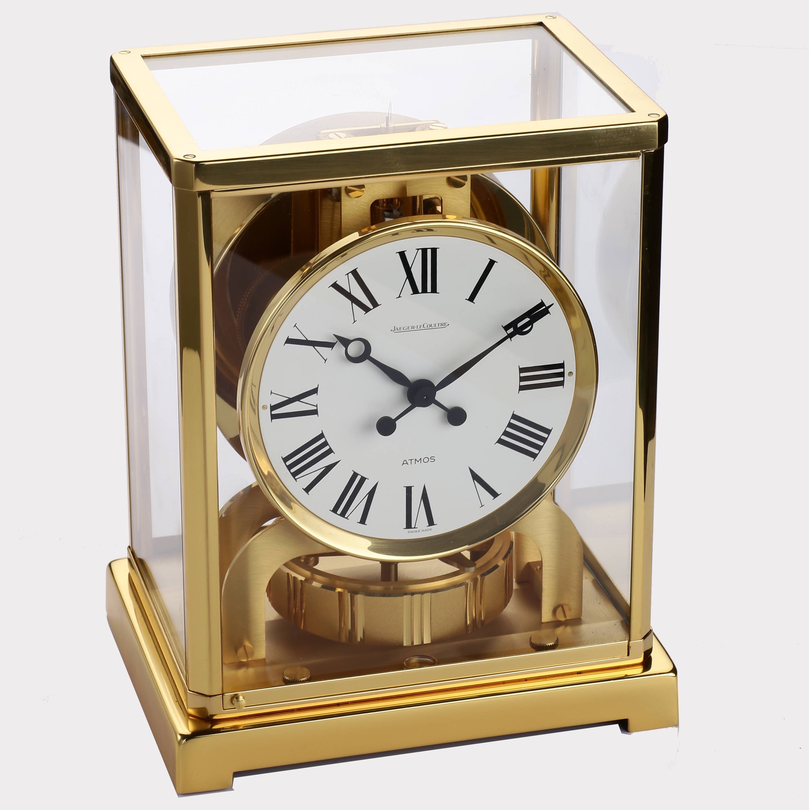 Jaeger-LeCoultre Drehpendel-Tischuhr Atmos Classic, Schweiz um 1980, verg., 5-seitig vergl. Geh., nach vorn zu öffnen durch Glastür, weißes ...