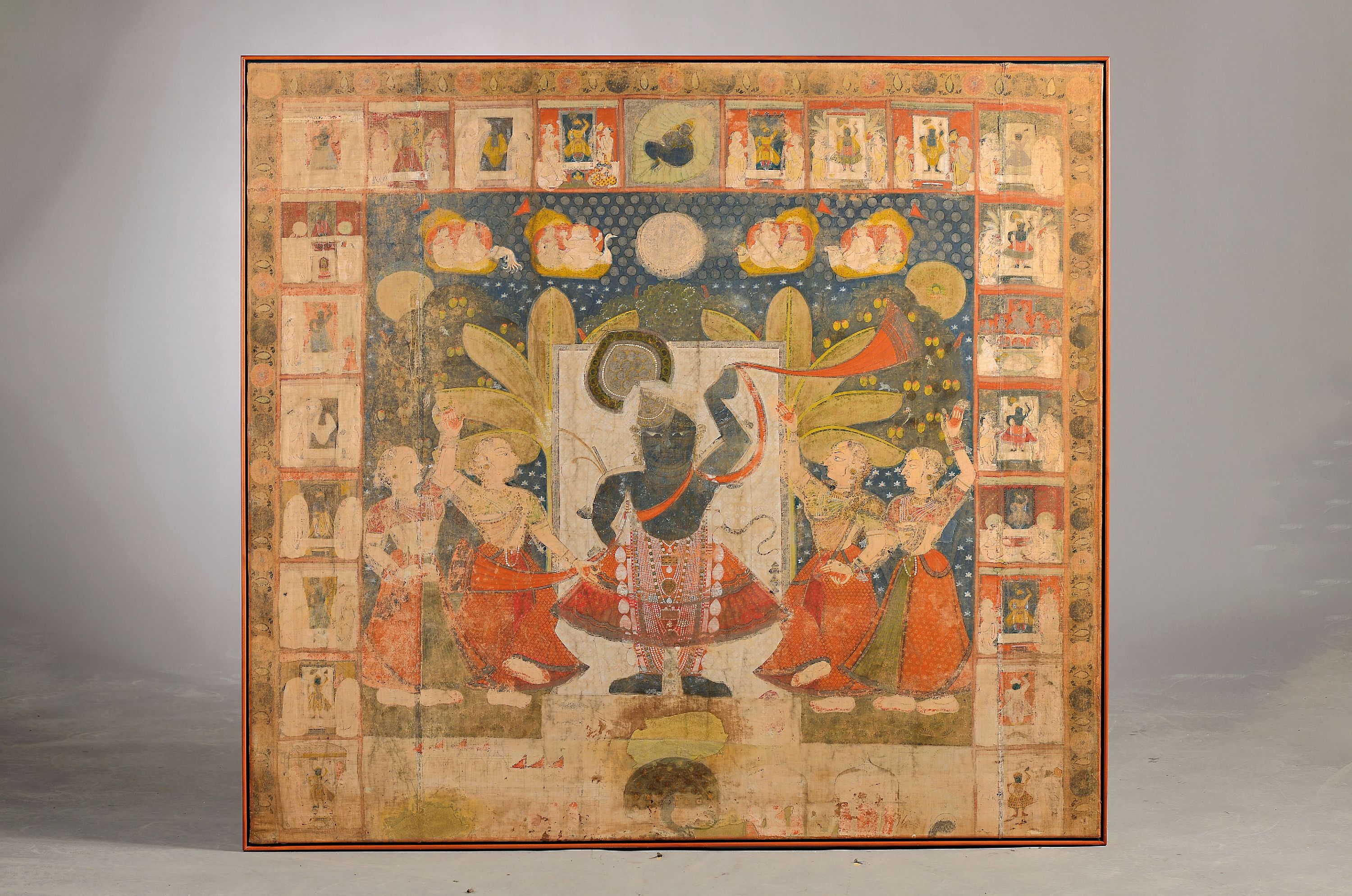 Pichvai, Indien, wohl Rajasthan, 19.Jh., Öl/Lwd., doubliert, Darstellung der Verehrung des Sri Natji, schmaler Rahmen 134x145 cm