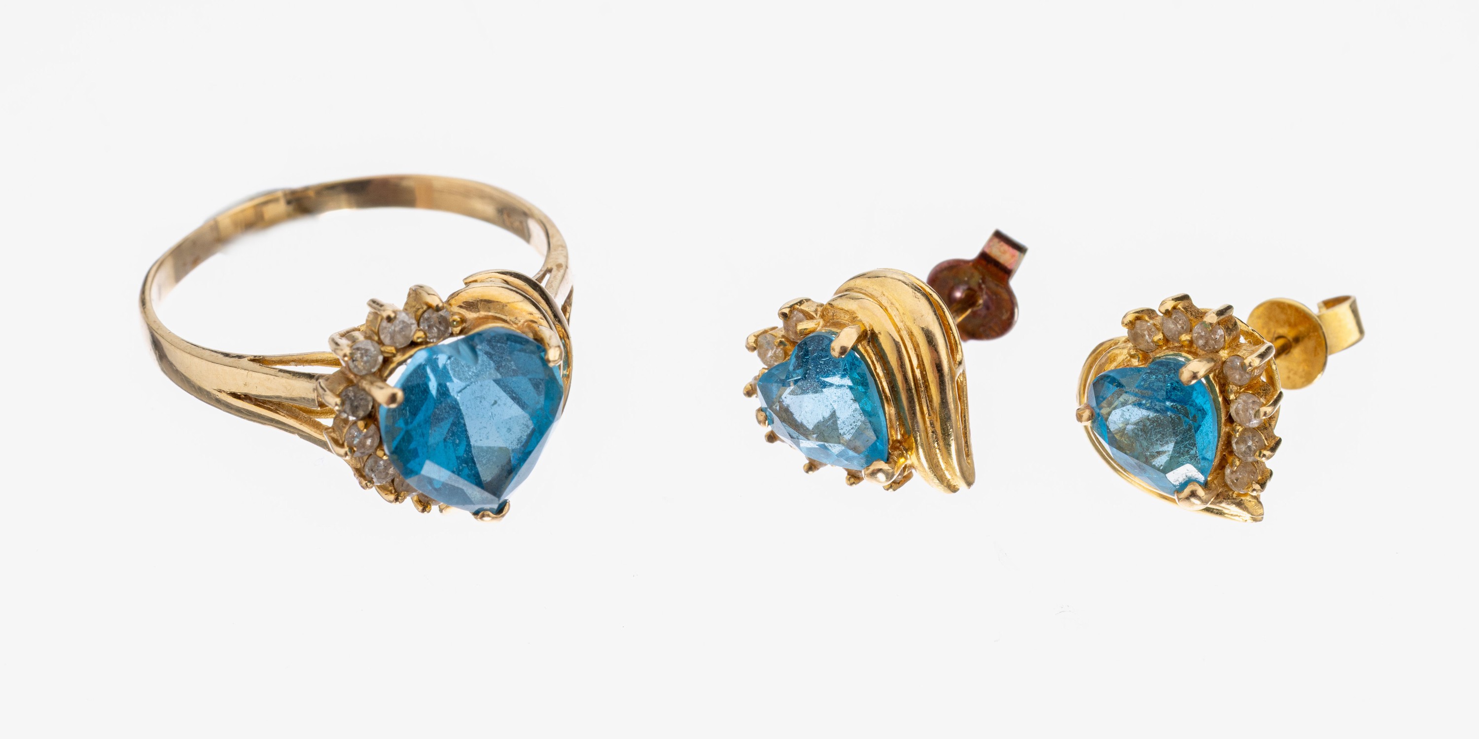 14 kt Gold Blautopas-Diamant-Schmuckset, GG585/000, best. aus: Ring mit facett. Blautopas Herz (beh.) ca. 3.0 ct, 8 Diamanten zus. ca. 0.16 ct ...