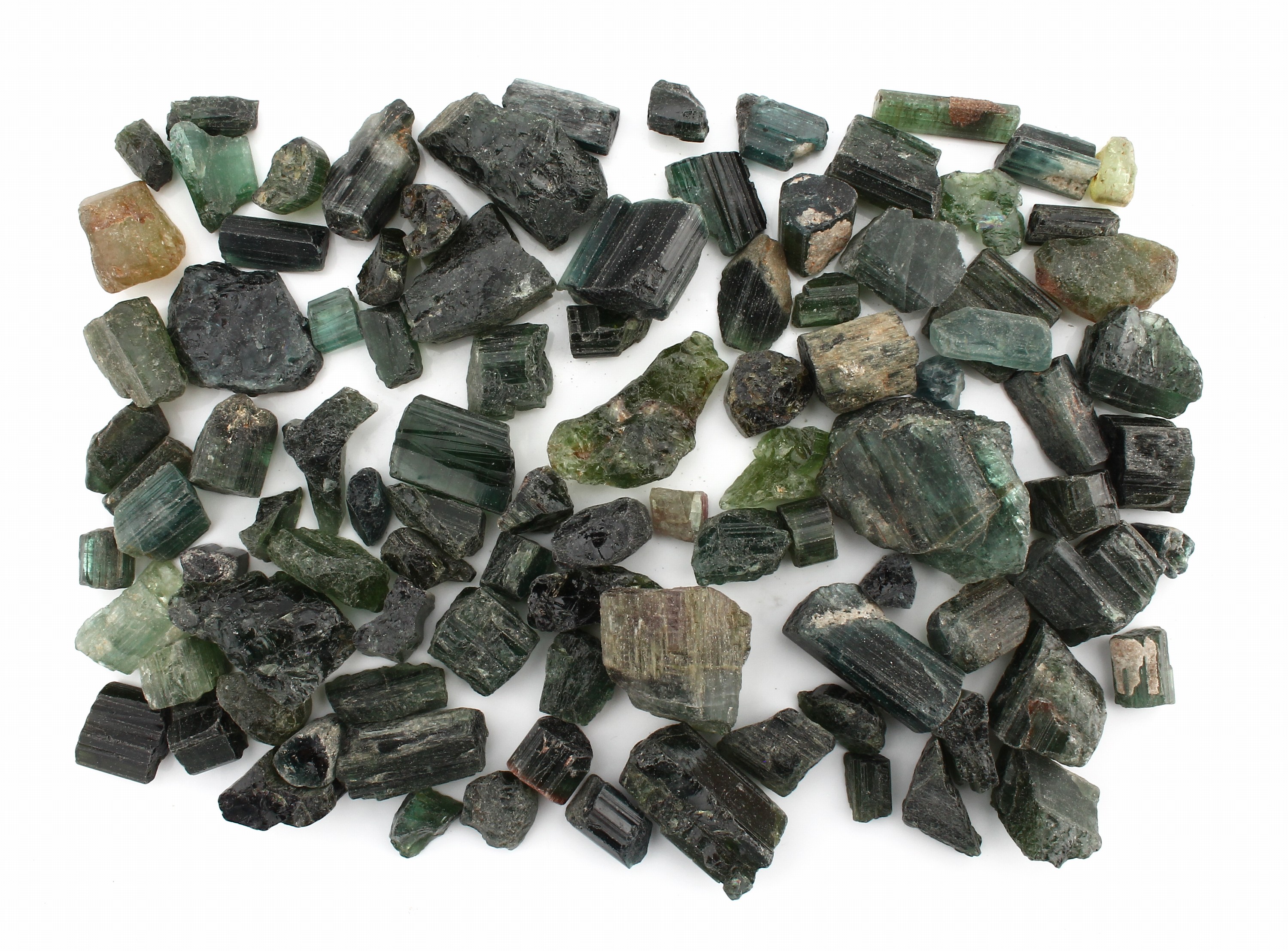 Lot lose Turmalin Rohsteine, zus. 1253.00 ct, 250.6 g, in versch. Farbnuancen und Größen