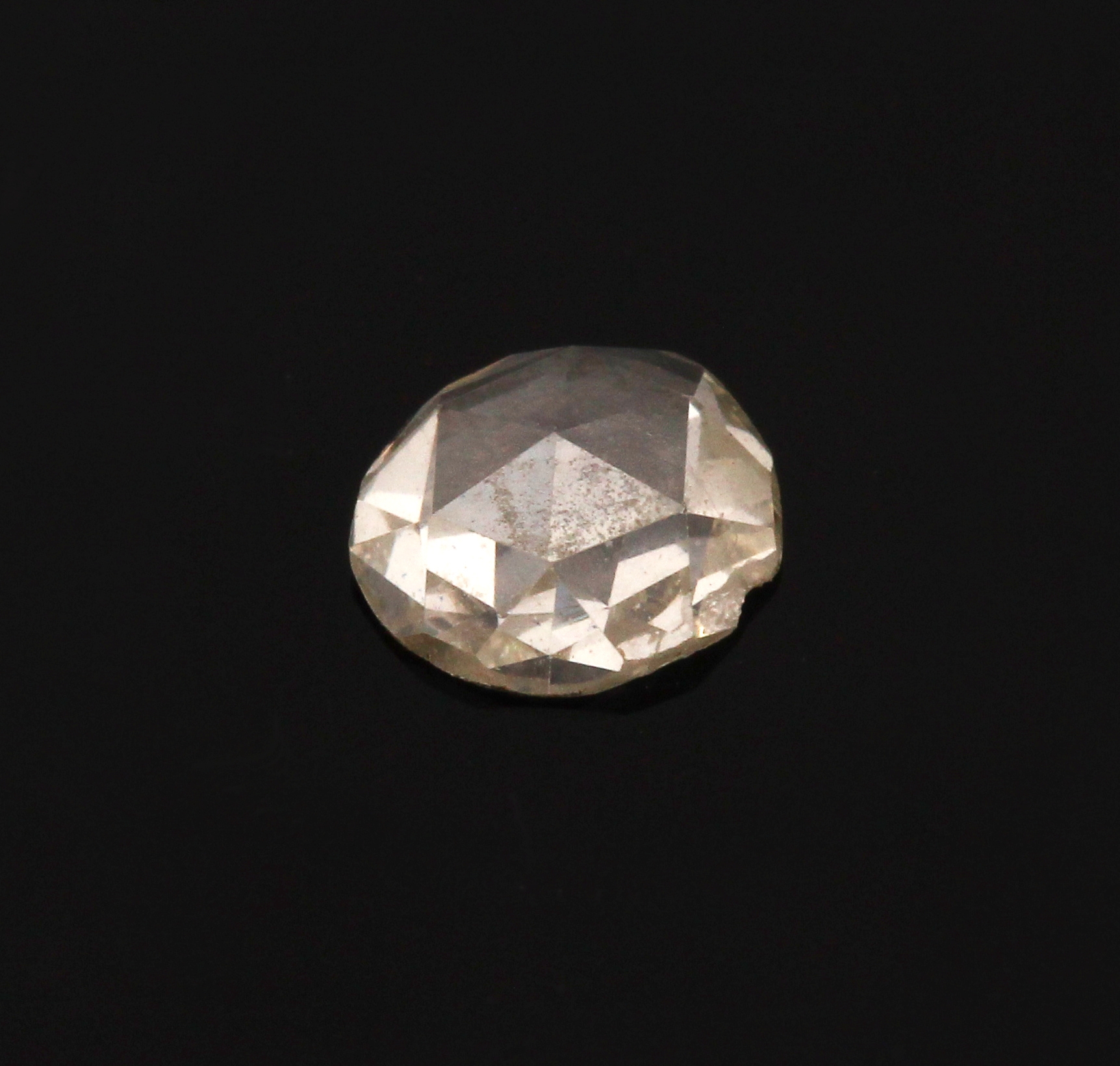 Detail a: Lose Diamantrose 0.85 ct, Rundiste besch.