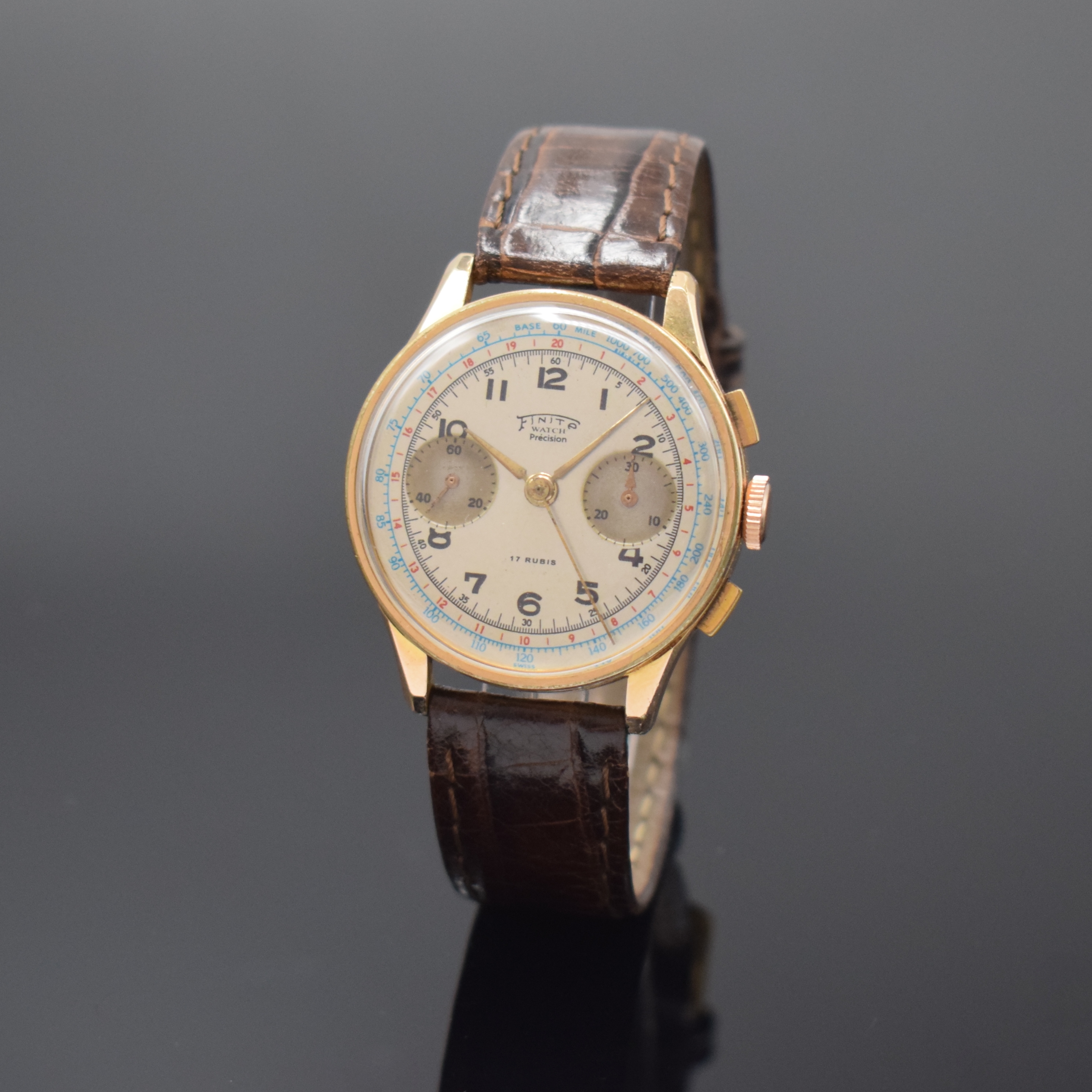 Schaltradchronograph mit Kaliber Venus 150, Schweiz um 1960, Handaufzug, verg. Geh., Stahlboden u. Glasrand aufgedr., silb. Zifferbl. bez. Finite ...