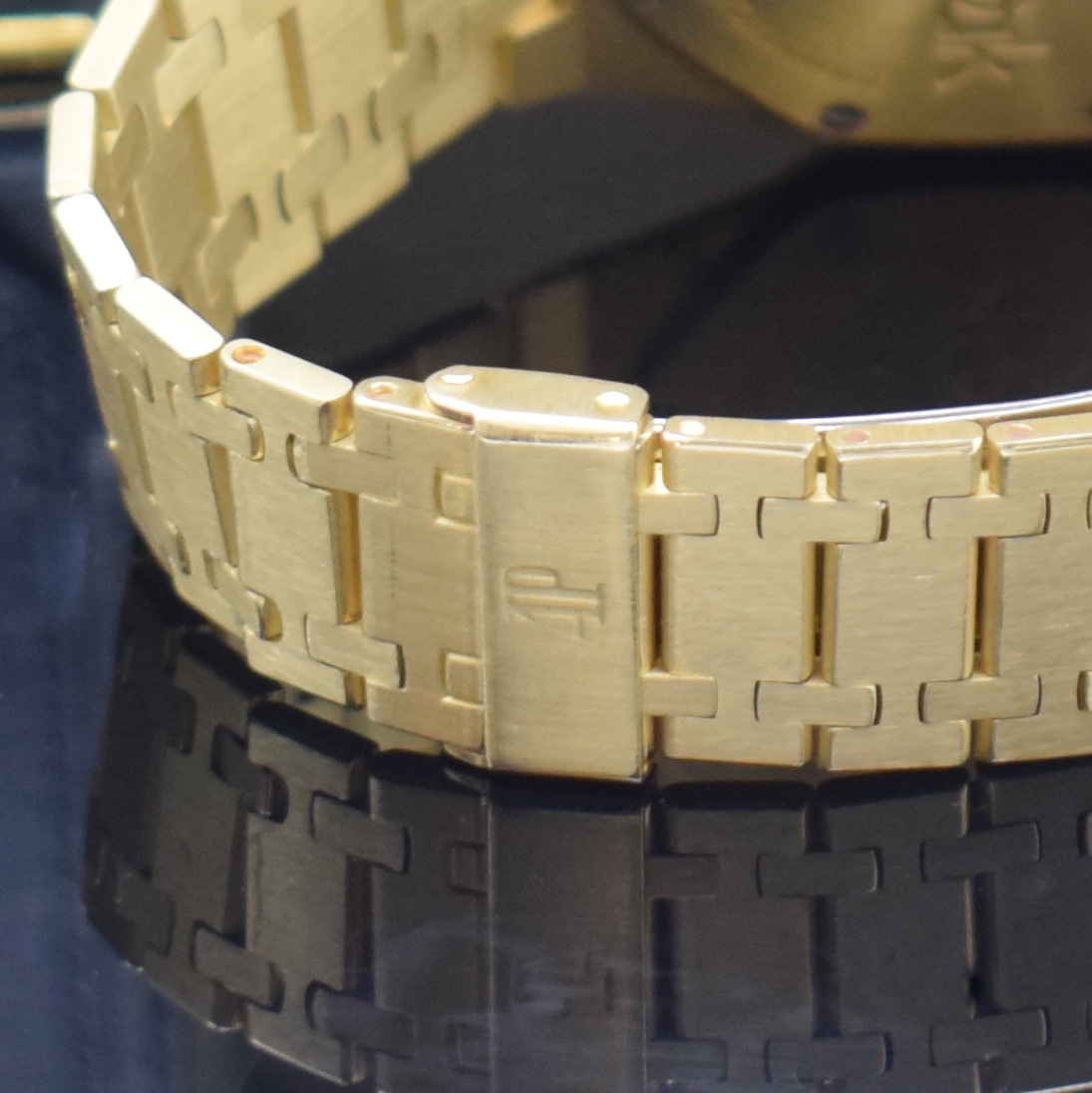 Detail d: AUDEMARS PIGUET hochfeine und extrem seltene, astronomische Herrenarmbanduhr Royal Oak mit ewigem Kalender Referenz 25654BA Nummer 302,Automatik, ...