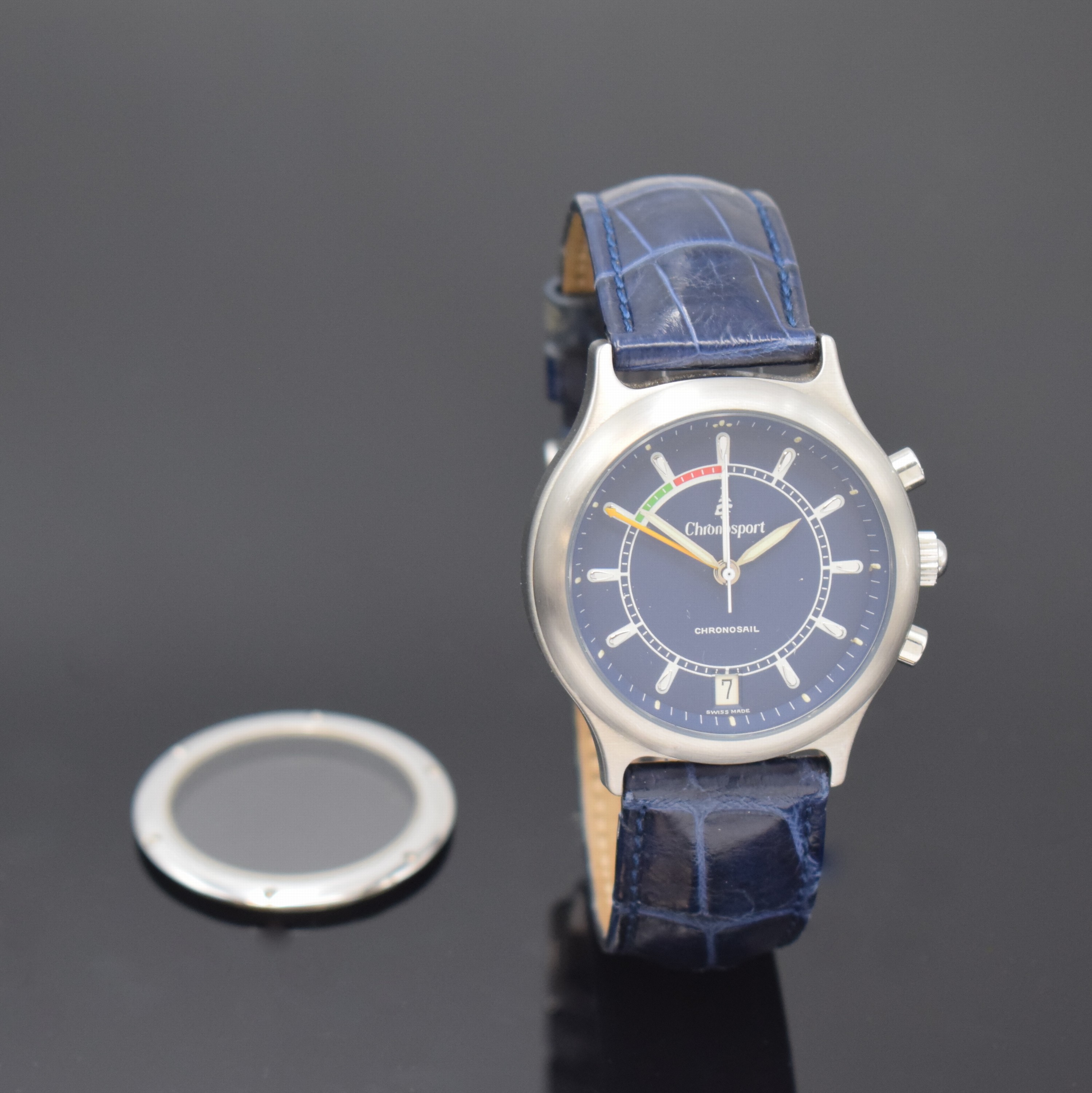 Detail b: CHRONOSPORT Chronosail Herrenarmbanduhr mit Regatta-Chronograph Modell 400, Handaufzug, Schweiz um 1997, Edelstahlgeh. inkl. orig. Lederband m. orig. ...