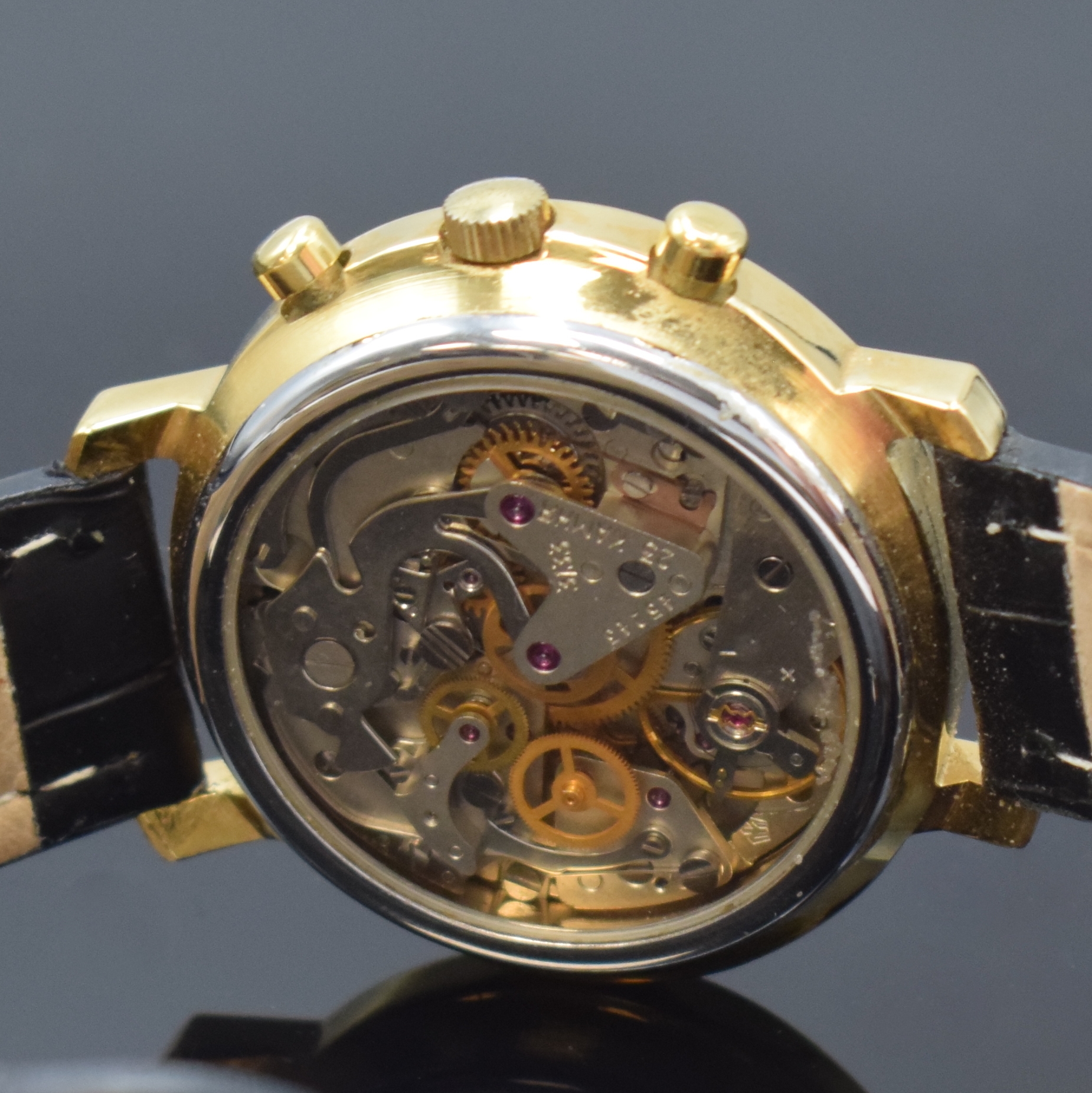 Detail e: Konvolut 8 mechanische Armbanduhren, verschiedene Fertigungszeiten, alle Handaufzug, davon 2 vergoldete, russische Chronographen, 1 x Oriosa, im ...