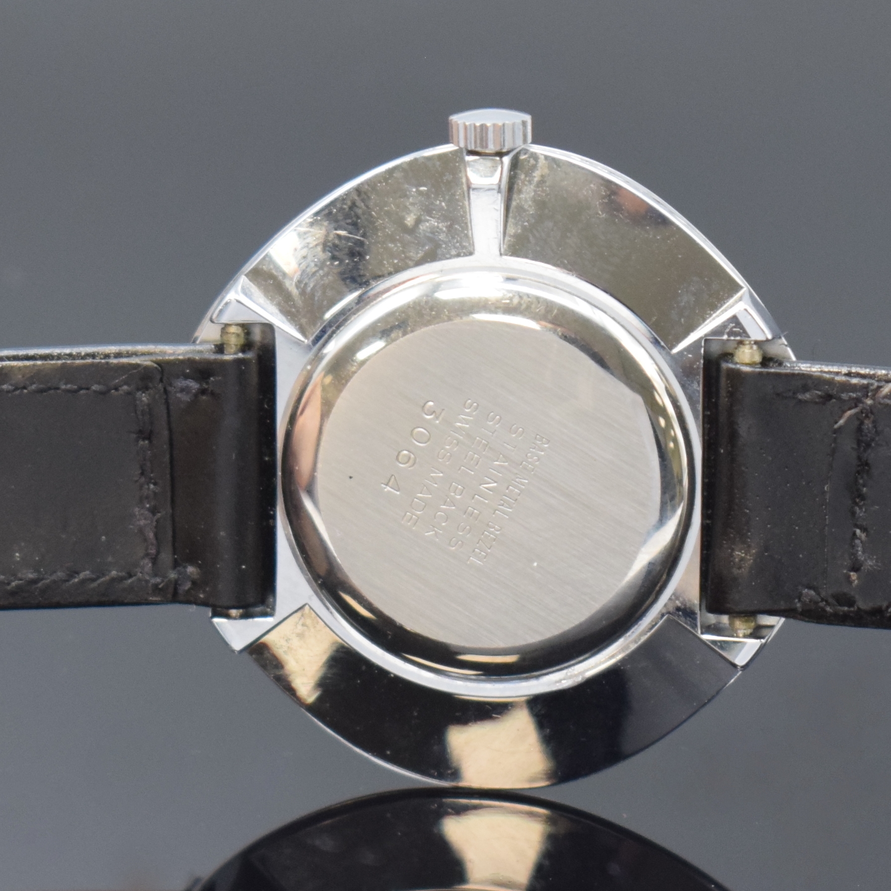 Detail h: Konvolut 8 mechanische Armbanduhren, verschiedene Fertigungszeiten, alle Handaufzug, davon 2 vergoldete, russische Chronographen, 1 x Oriosa, im ...