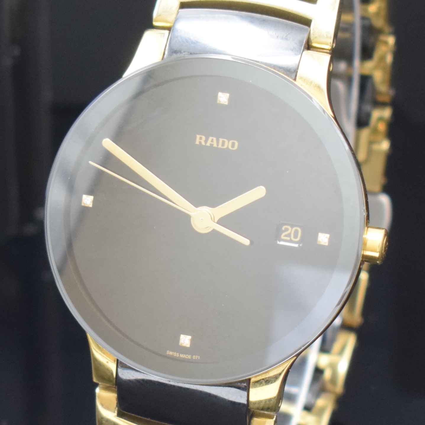 Detail a: RADO Centrix Herrenarmbanduhr Referenz 115.0929.3, Schweiz lt. Pap. verk. 02/2014, quarz, Geh. u. Band in Keramik, dopp. Faltschl., Boden aufgedr., ...