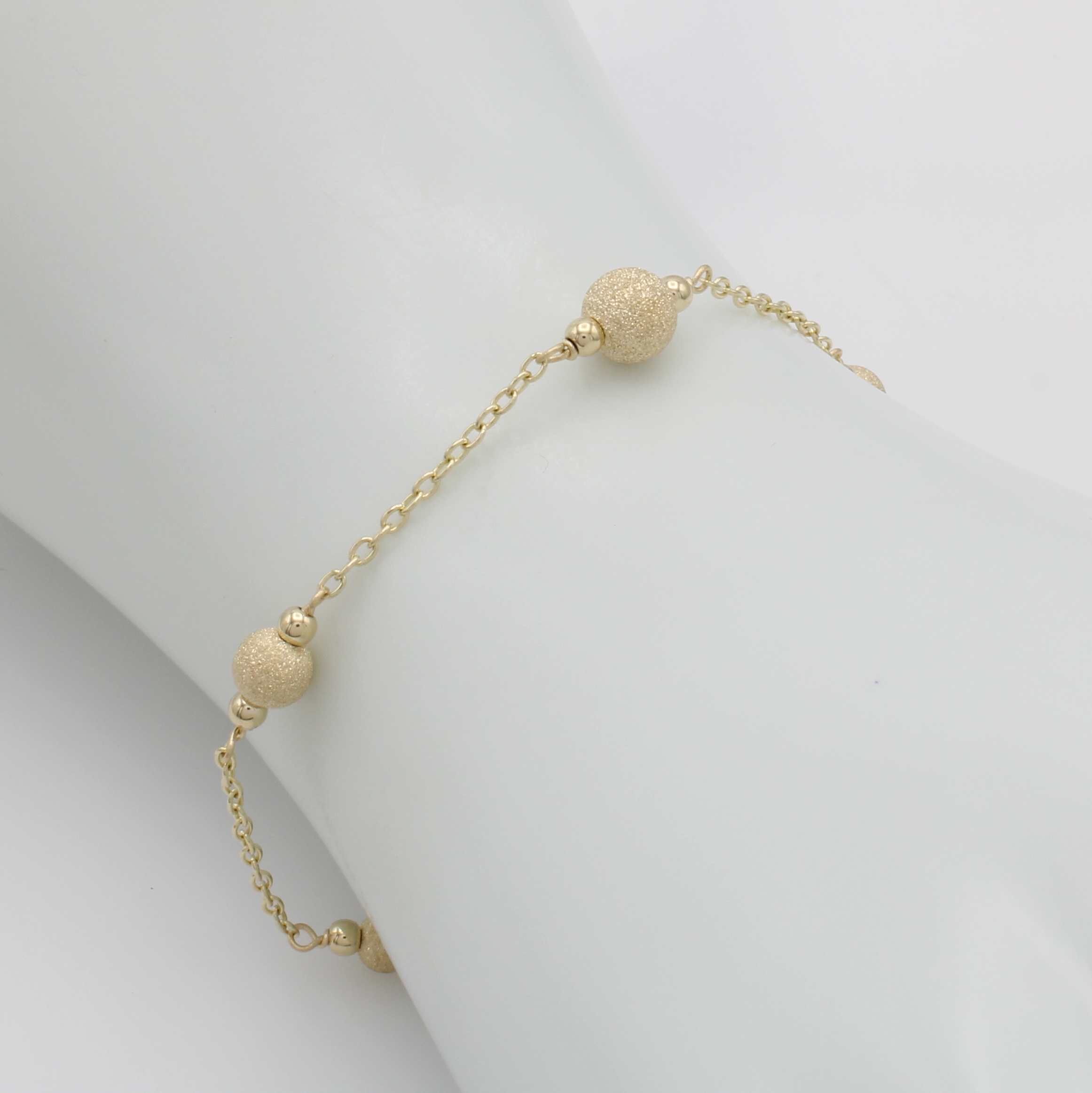 Image 26897492 - Armband, GG 585/000, satinierte Kügelchen, Karabinerschl., L. ca. 18-20 cm