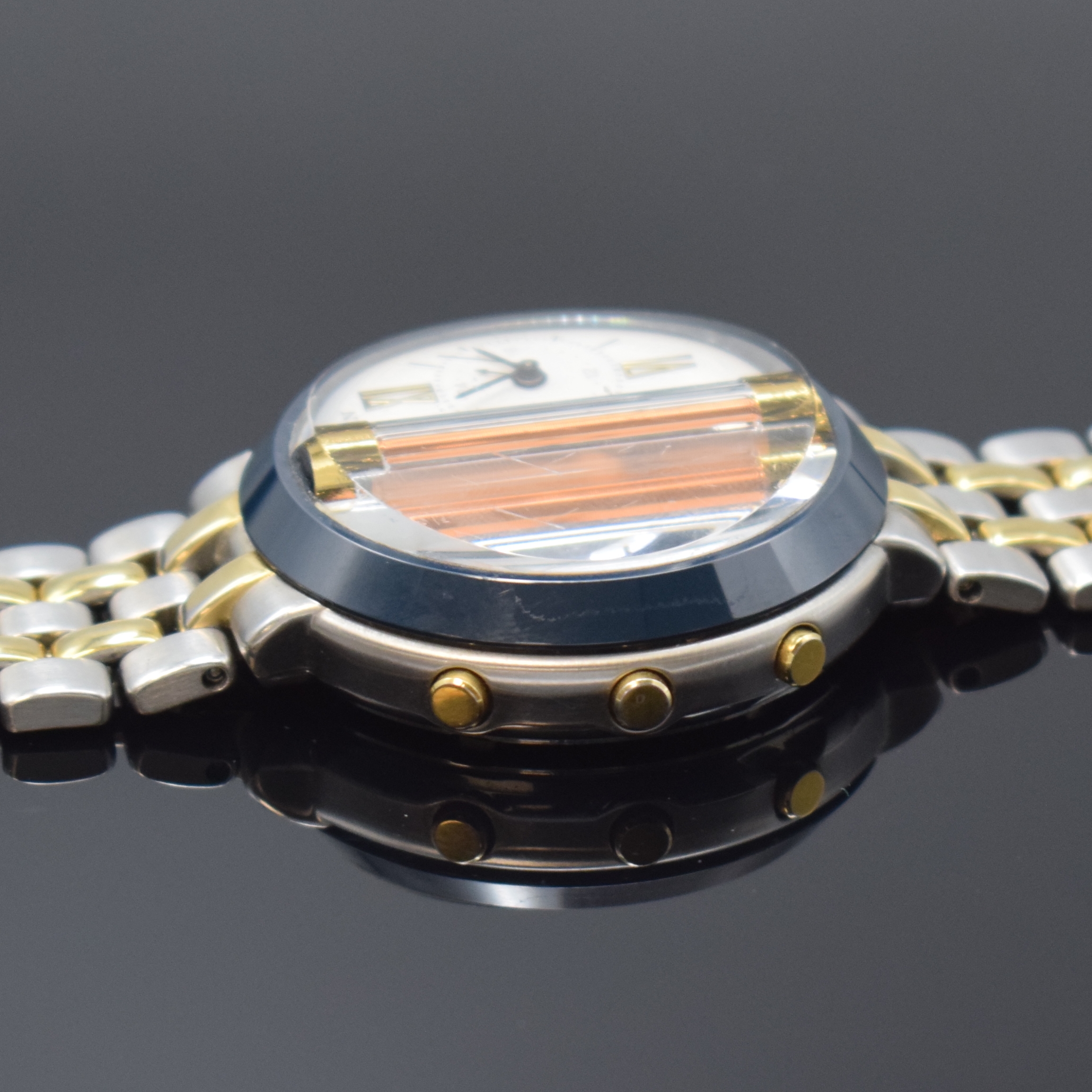 Detail d: CITIZEN frühe Funkgesteuerte Herrenarmbanduhr Referenz 7400-C70007 TA, Japan um 1990, quarz, Edelstahlgeh. m. orig. Gliederband (teils verg.), Boden ...
