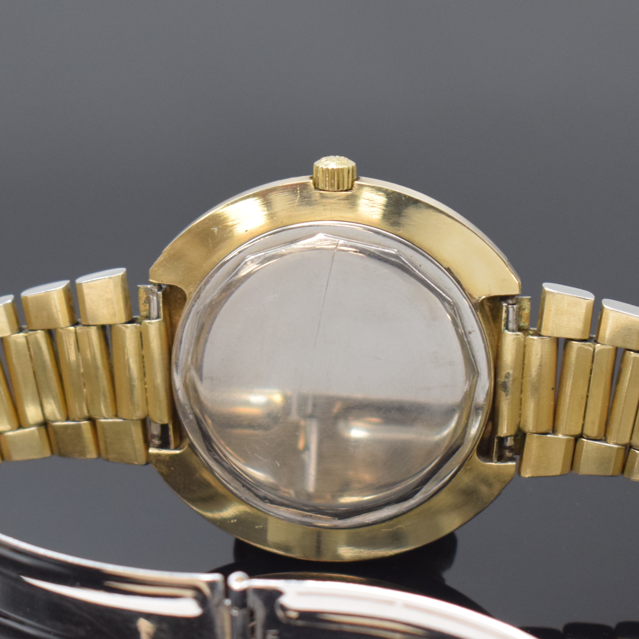 Detail d: LONGINES Ultronic Herrenarmbanduhr Referenz 6312, Schweiz um 1970, Stimmgabelschwinger, verg. Geh., Stahlboden verschr., verg. orig. Gliederband m. ...