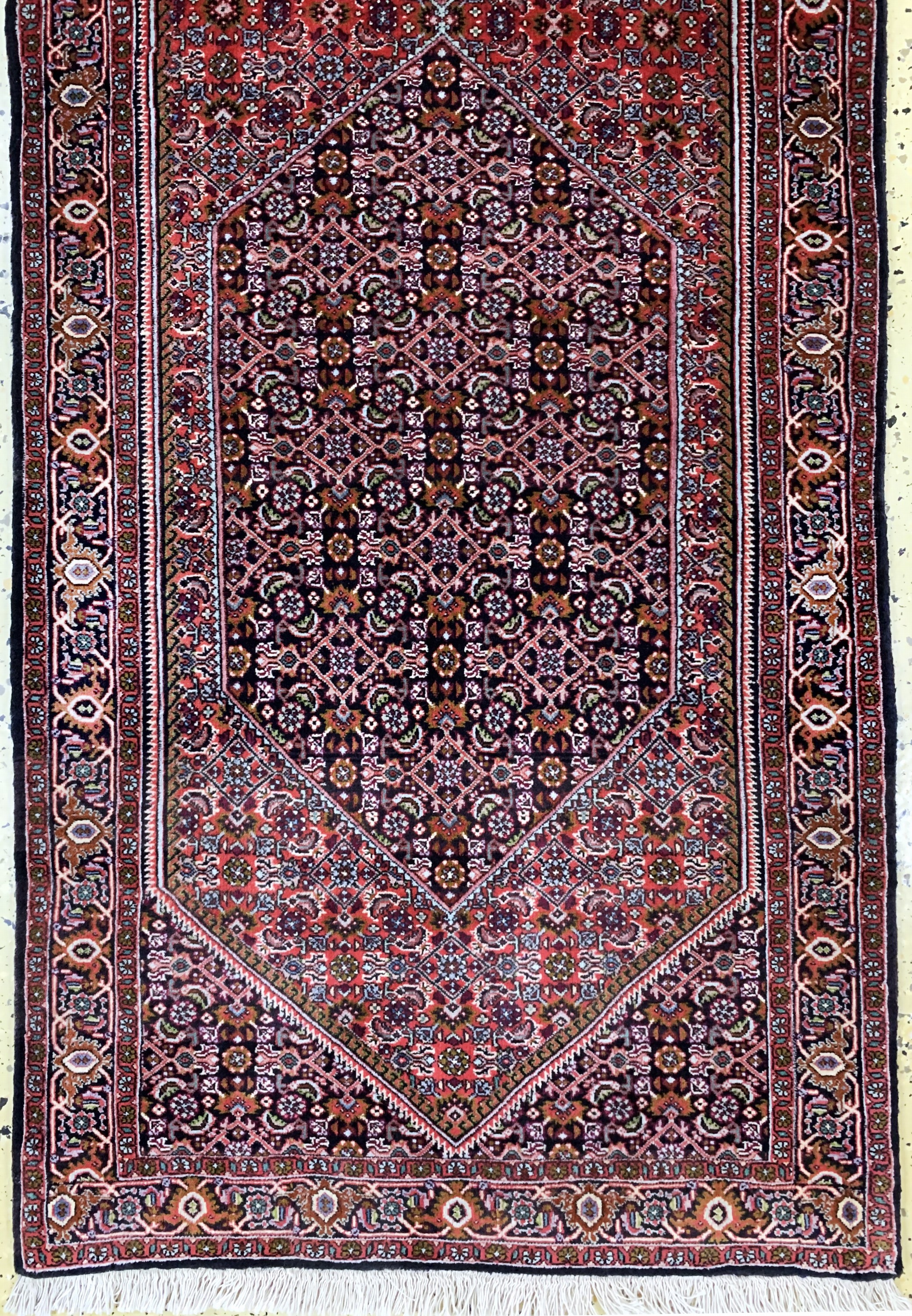 Detail b: Bidjar fein, Persien, Ende 20.Jhd, Korkwolle auf Baumwolle, ca. 227 x 77 cm, EHZ: 2
