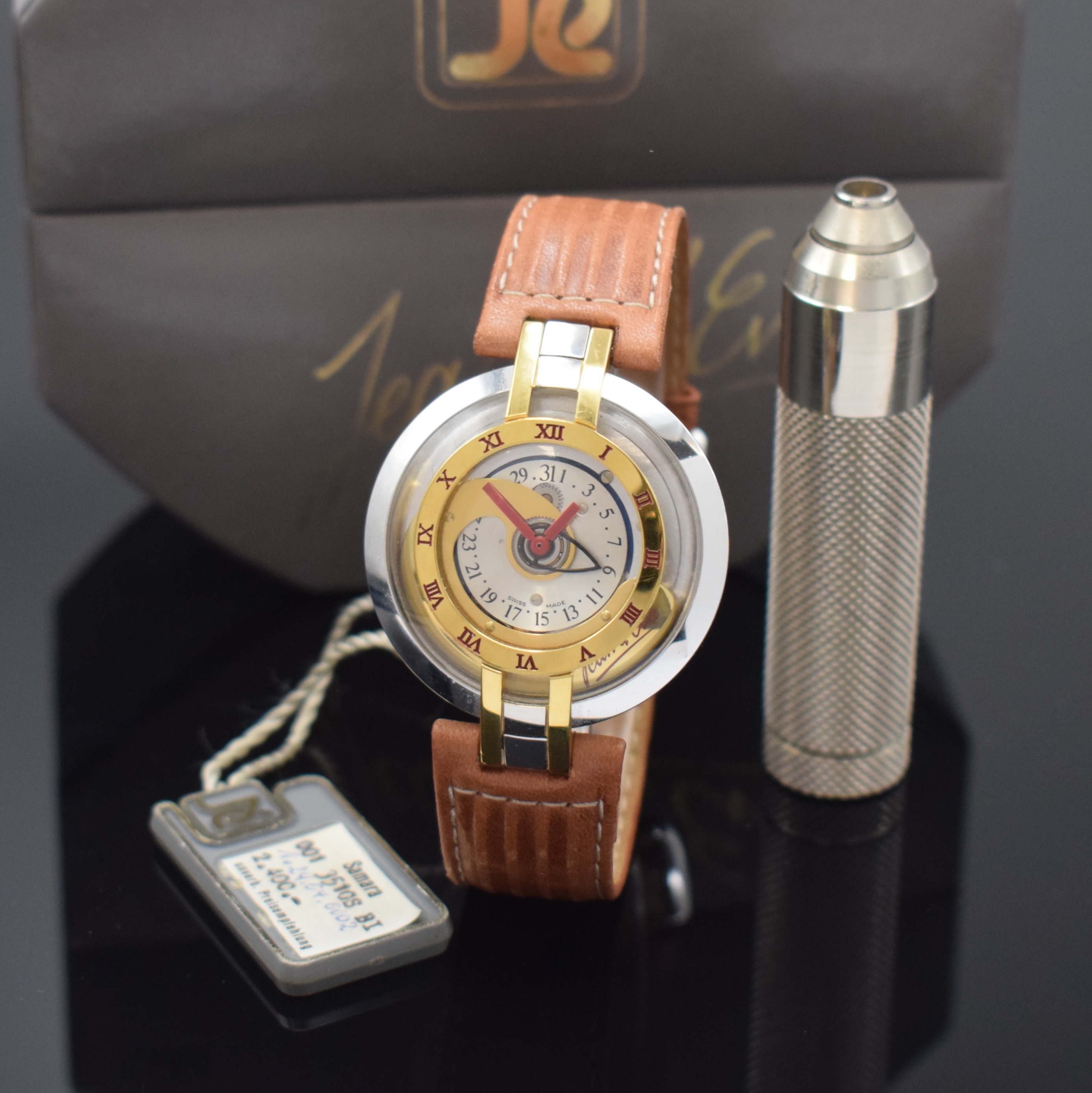 JEAN D'EVE ausgefallene, seltene Armbanduhr Modell Samara, Schweiz um 1990, Edelstahl/Gold komb. inkl. Lederband m. orig. Schließe, ...