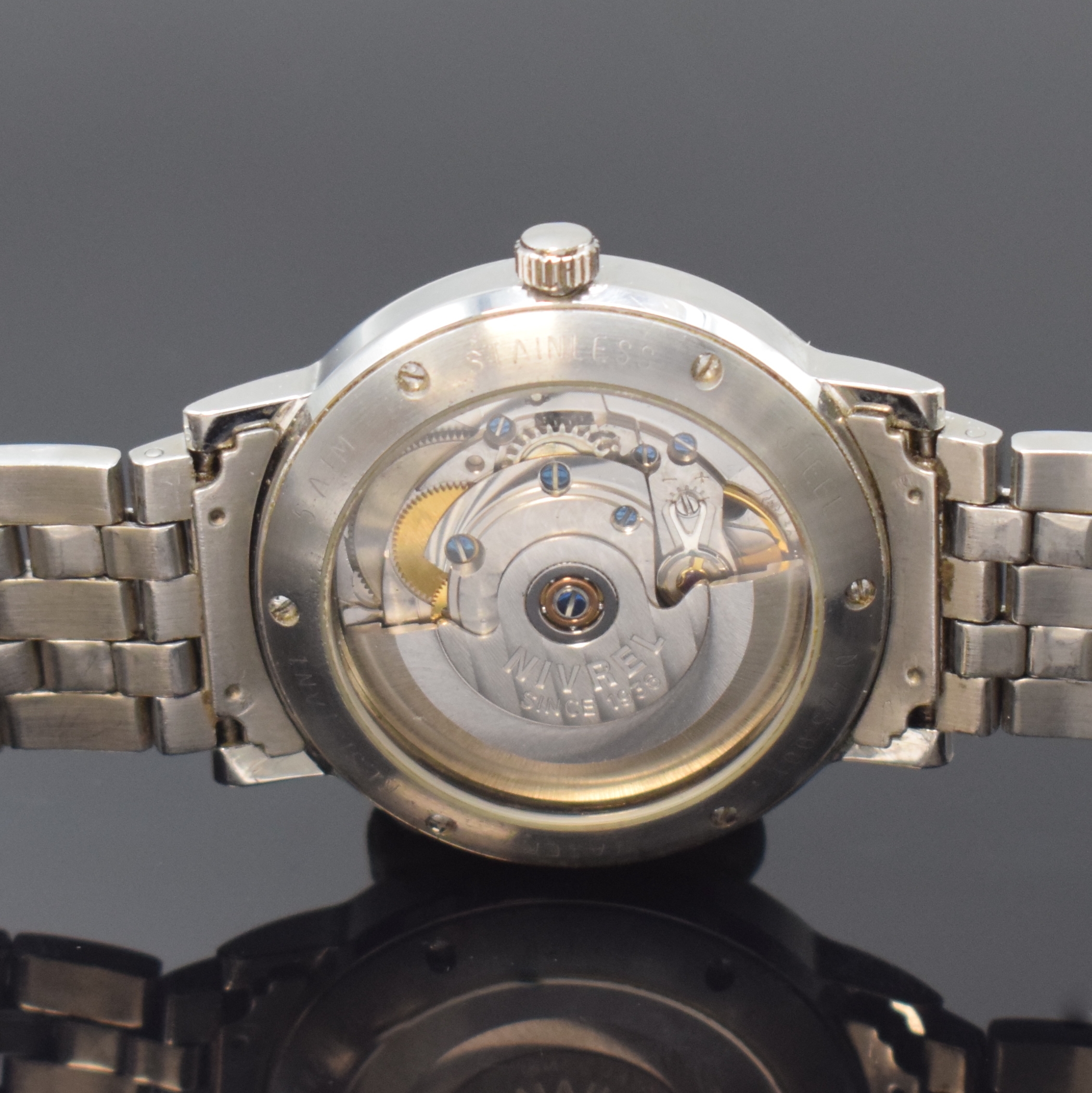 Detail d: NIVREL Herrenarmbanduhr in Stahl, Schweiz/Deutschland um 2000, Automatik, beids. vergl. Geh., Boden 6-fach verschr., orig. Gliederband m. dopp. ...