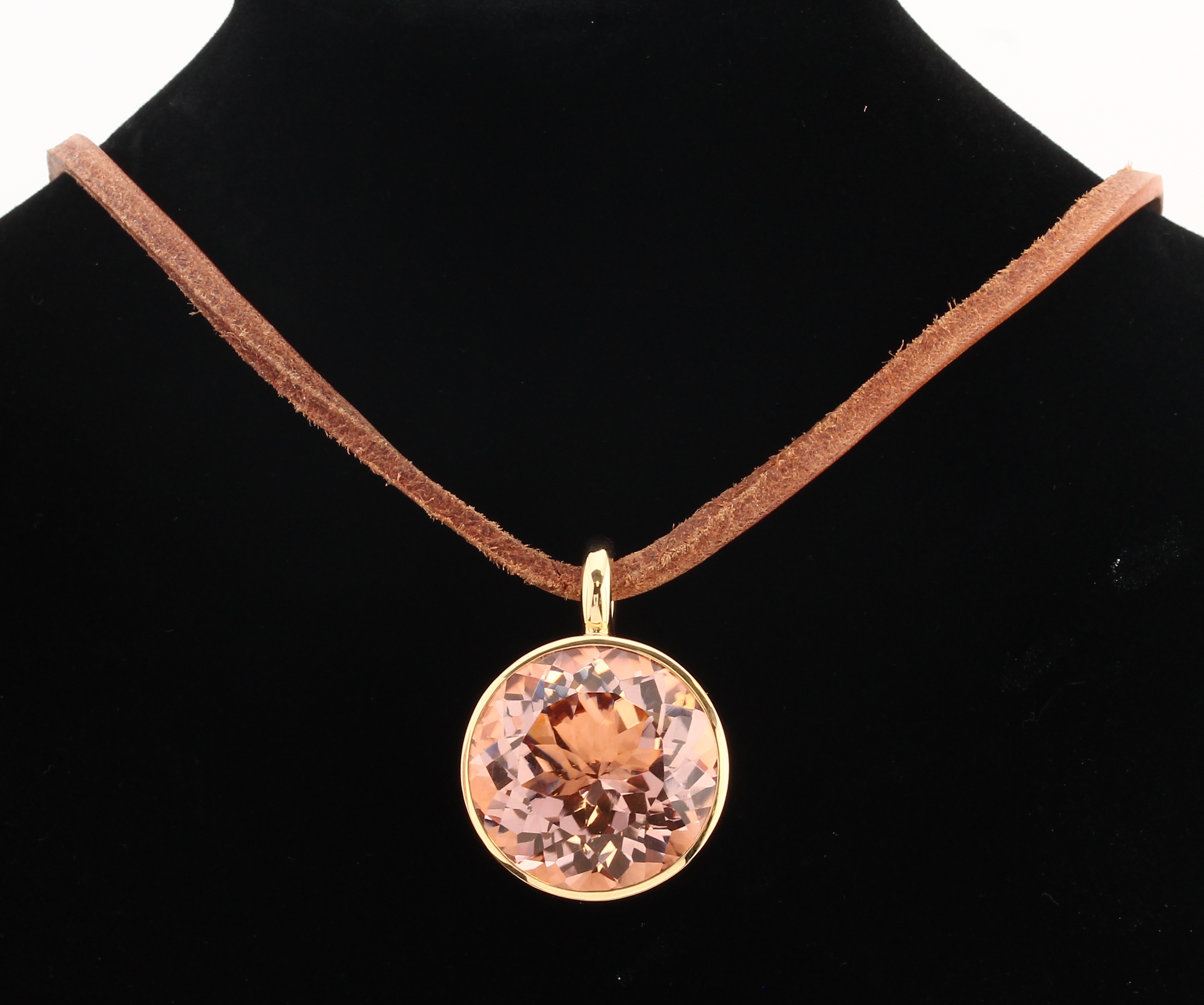 18 kt Gold Morganit-Designeranhänger, RoseG750/000, facett. runder Morganit in geschlossener Fassung ca. 25.0 ct, Meistermarke unged., ...