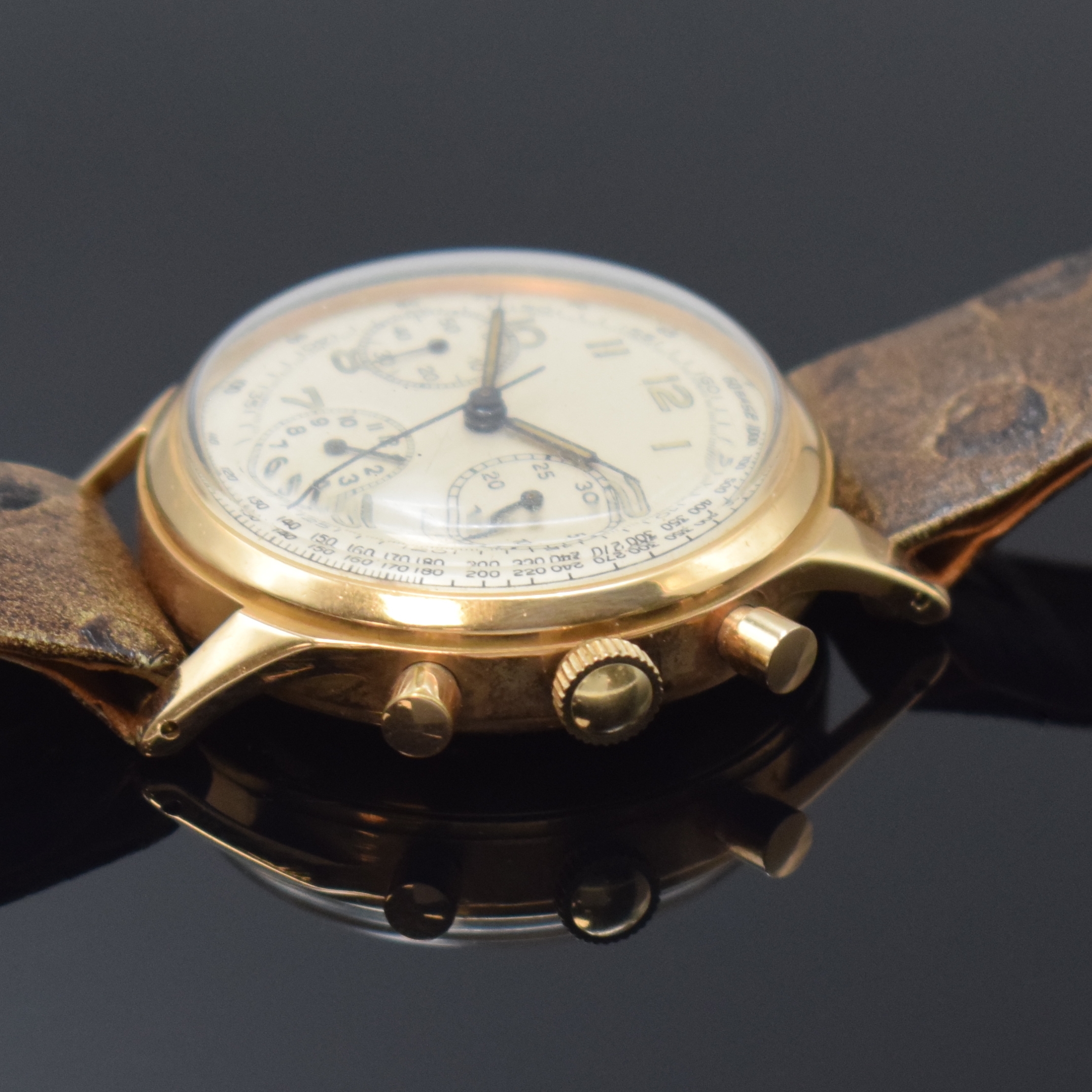 Detail b: BREITLING Premier Herrenchronograph in RG 750/000 Referenz 788, Schweiz um 1960, Handaufzug, Boden geschr., silb. Zifferbl. rest., arab. ...
