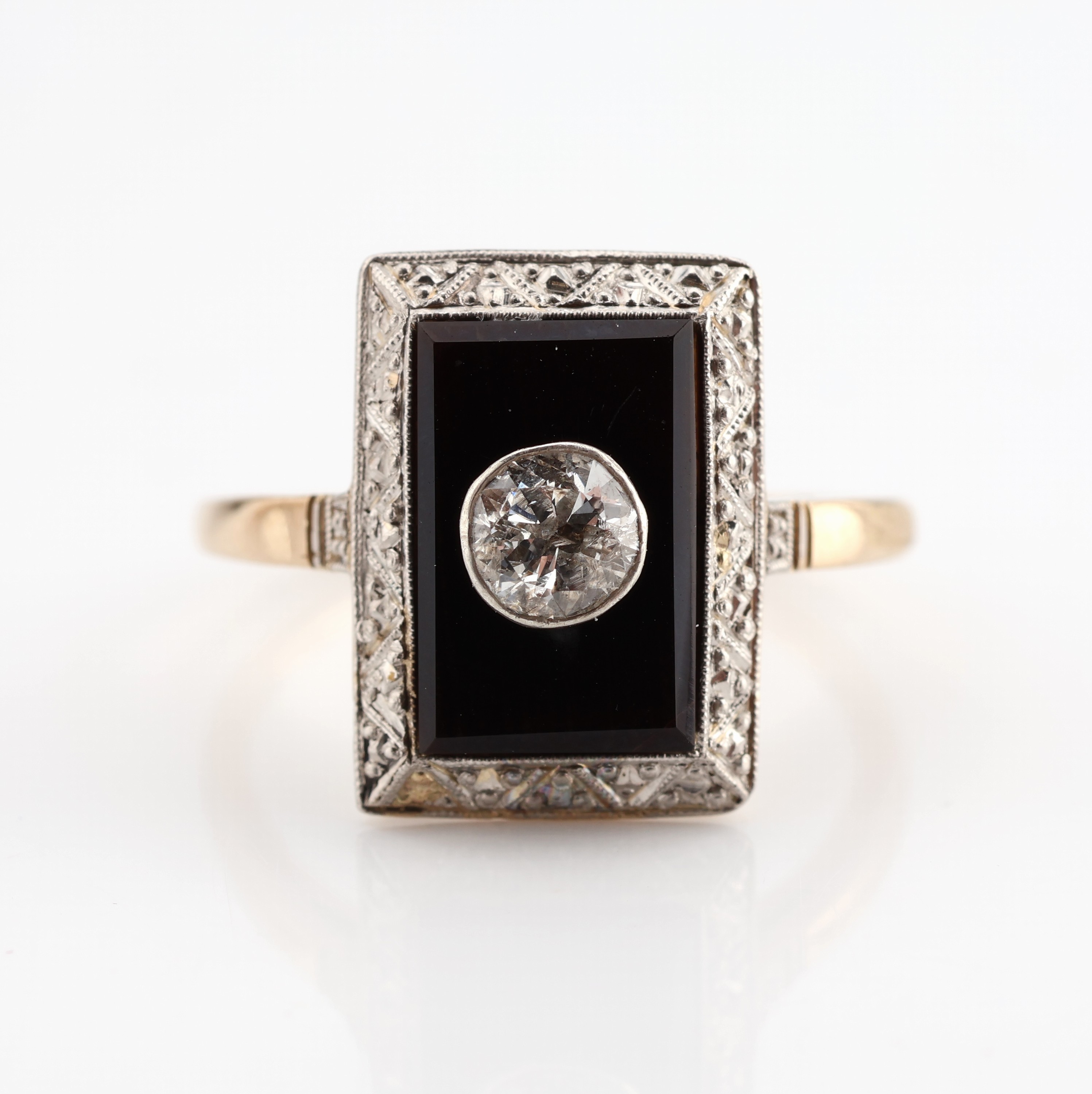 Detail a: 14 kt Gold Art-Deco-Diamant-Ring, GG/WG 585/000, 1920er Jahre, Onyxplatte, Altschliff-Diamant ca. 0.30 ct Weiß/p 1, RW 52, ca. 2.7 g