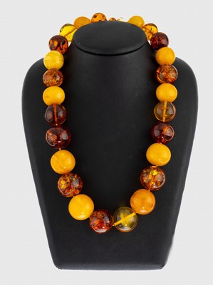 Image Bernstein-Collier, Butterscotch und Bernsteinmix, l. unrunde Kugeln D ca. 18 - 24 mm, ...
