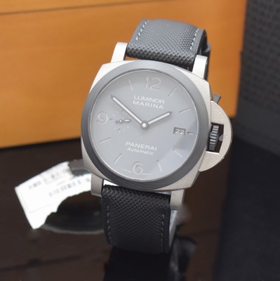 Image PANERAI gents wristwatch Luminor Marina TuttoGrigio Carbotech reference PAM01662, self ...