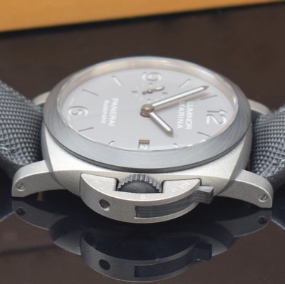 26899058c - PANERAI Herrenarmbanduhr Luminor Marina TuttoGrigio Carbotech Referenz PAM01662, ...