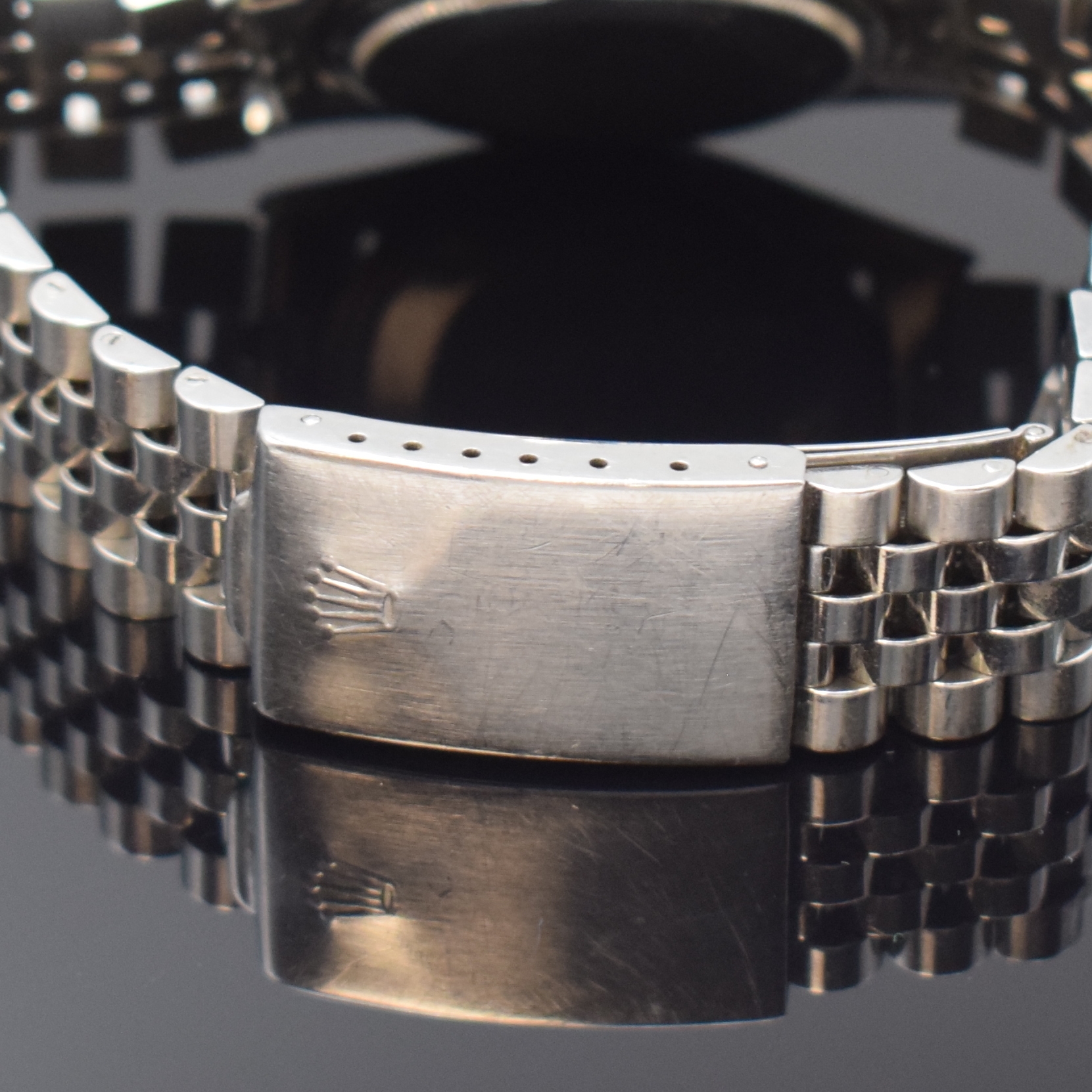 Detail b: ROLEX Oyster Perpetual Datejust Referenz 1601, Schweiz um 1972, Automatik, Chronometer der Superlative in Edelstahl inkl. orig. Jubileeband m. ...