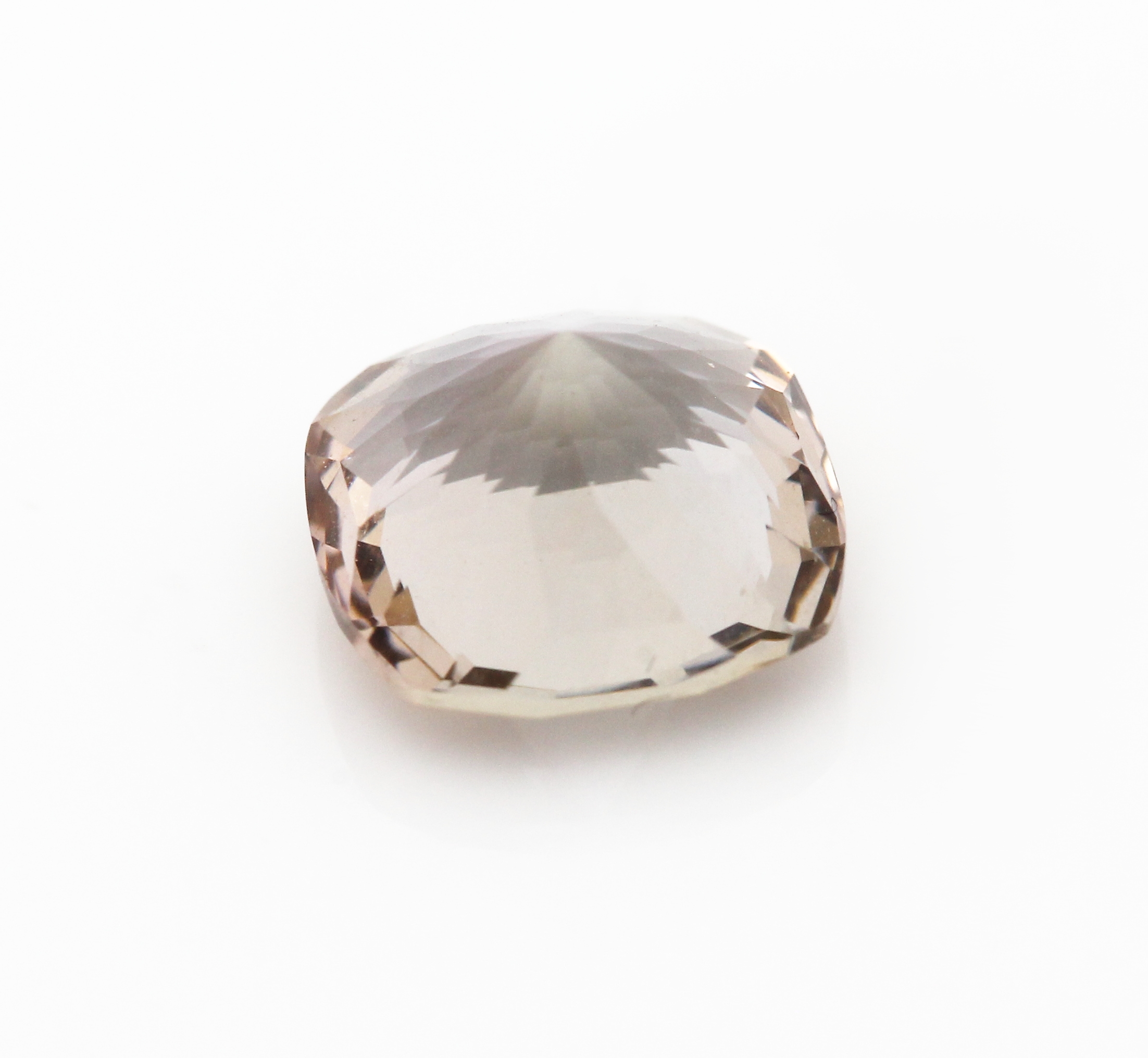 Detail a: Loser Zoisit, ca. 1.68 ct, facett. Kissen