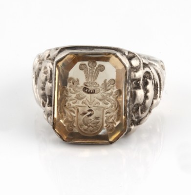 26900085a - Citrin-Siegelring, Silber gepr., facett. Citrin mit Intaglio, Darstellung eines ...
