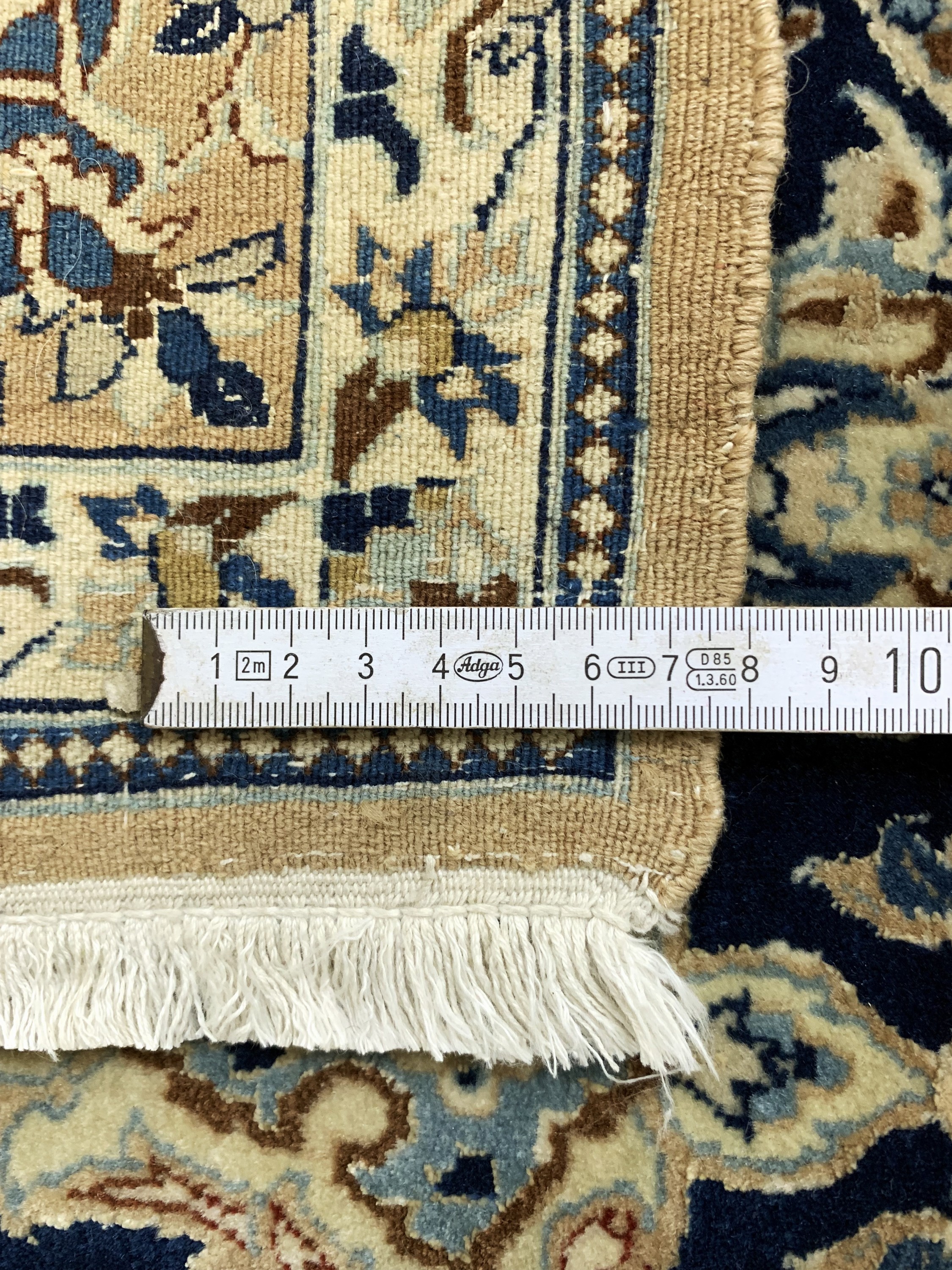 Detail e: Nain fein(6 La), Persien, Mitte 20-Jhd, Korkwolle mit Seide, ca. 193 x 120 cm, ca. 1,0Mio. Kn/qm, EHZ: 2