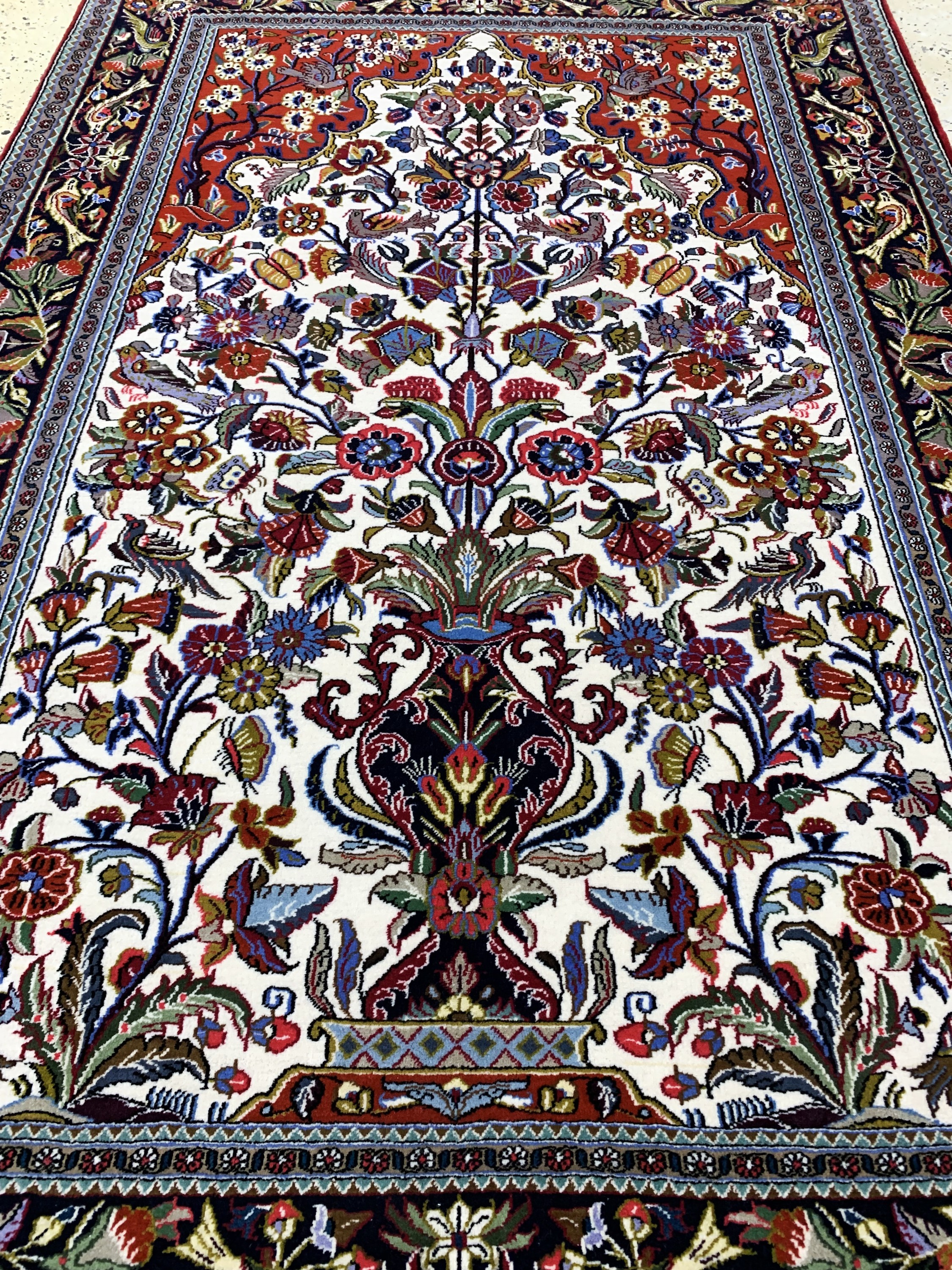 Detail d: Ghom Kork, Persien, Ende 20.Jhd, Korkwolle auf Baumwolle, ca. 200 x 134 cm, EHZ:(nahezu Neuwertig).