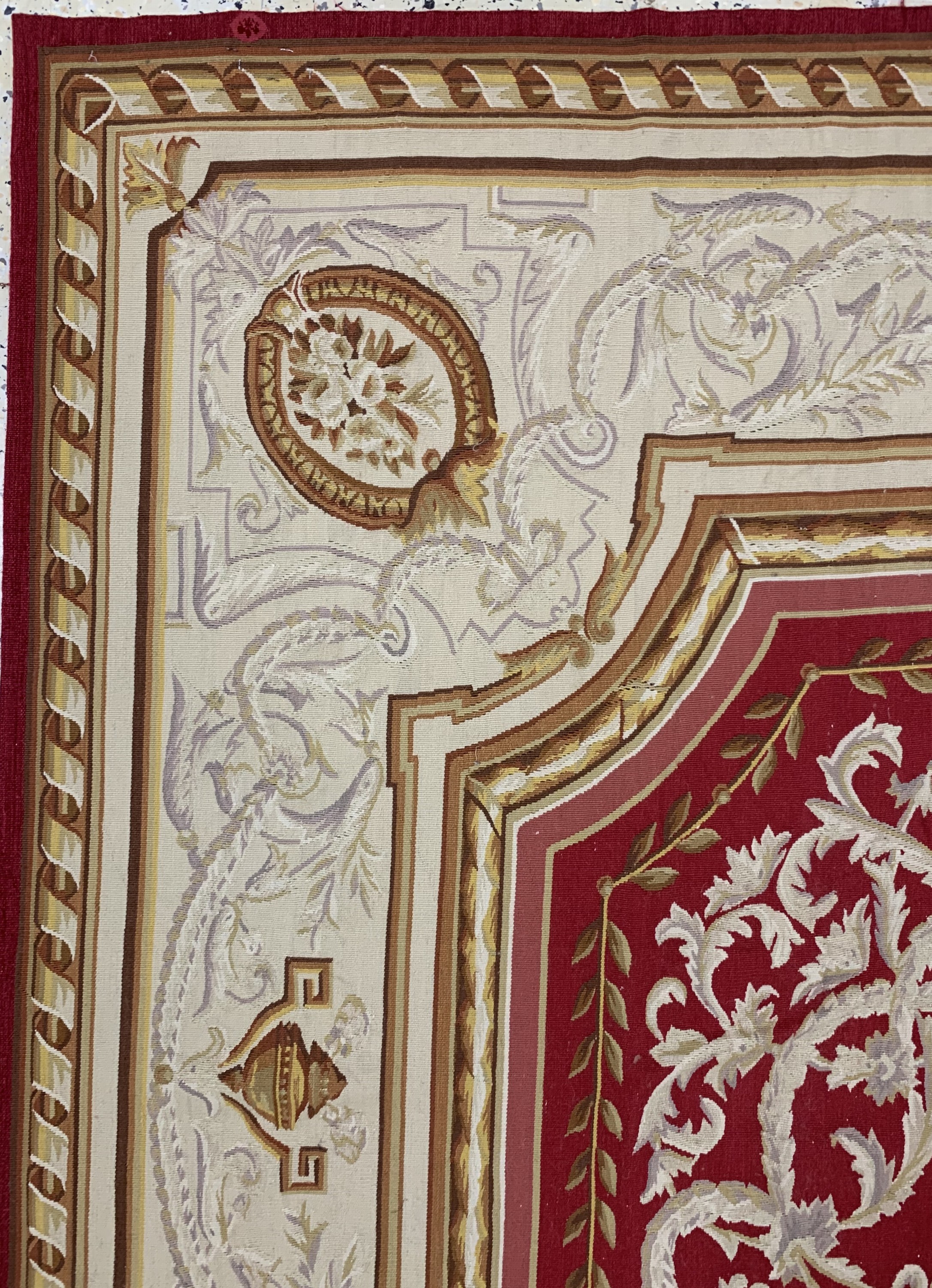 Detail d: Aubusson flachgwewebt, China, Ende 20.Jhd, Wolle auf Baumwolle, ca. 303 x 230 cm, EHZ:(nahezu Neuwertig)