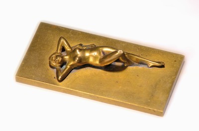 Image 26900151 - Wiener Bronze, signiert W. Klein, Graben 28, Bronzefigur, liegender Akt auf Platte ...