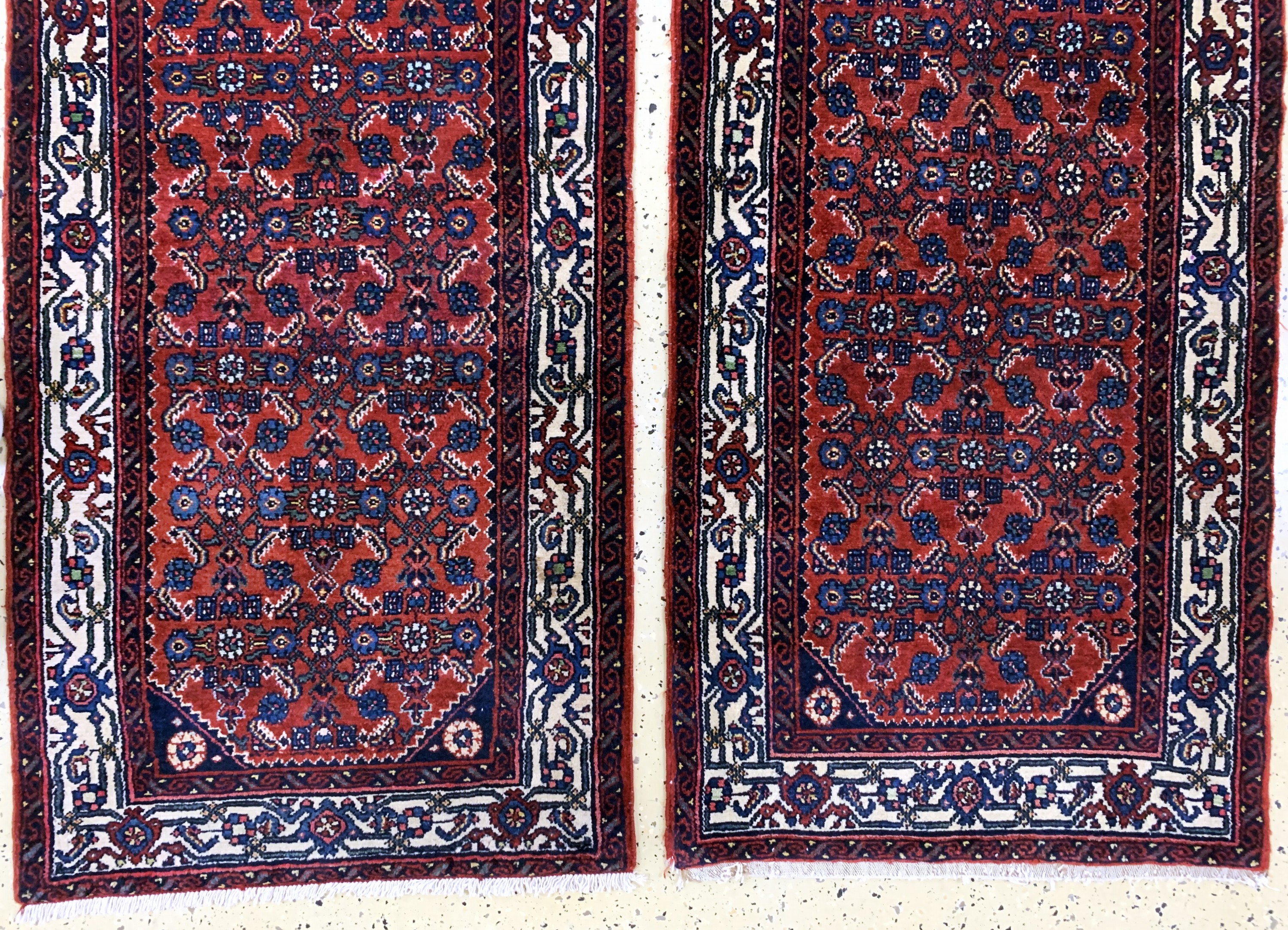 Detail d: 1 paar Serabend fein, Persien, Mitte 20.Jhd, Wolle auf Baumwolle, ca. 400 x 78 cm, EHZ:(nahezu Neuwertig).