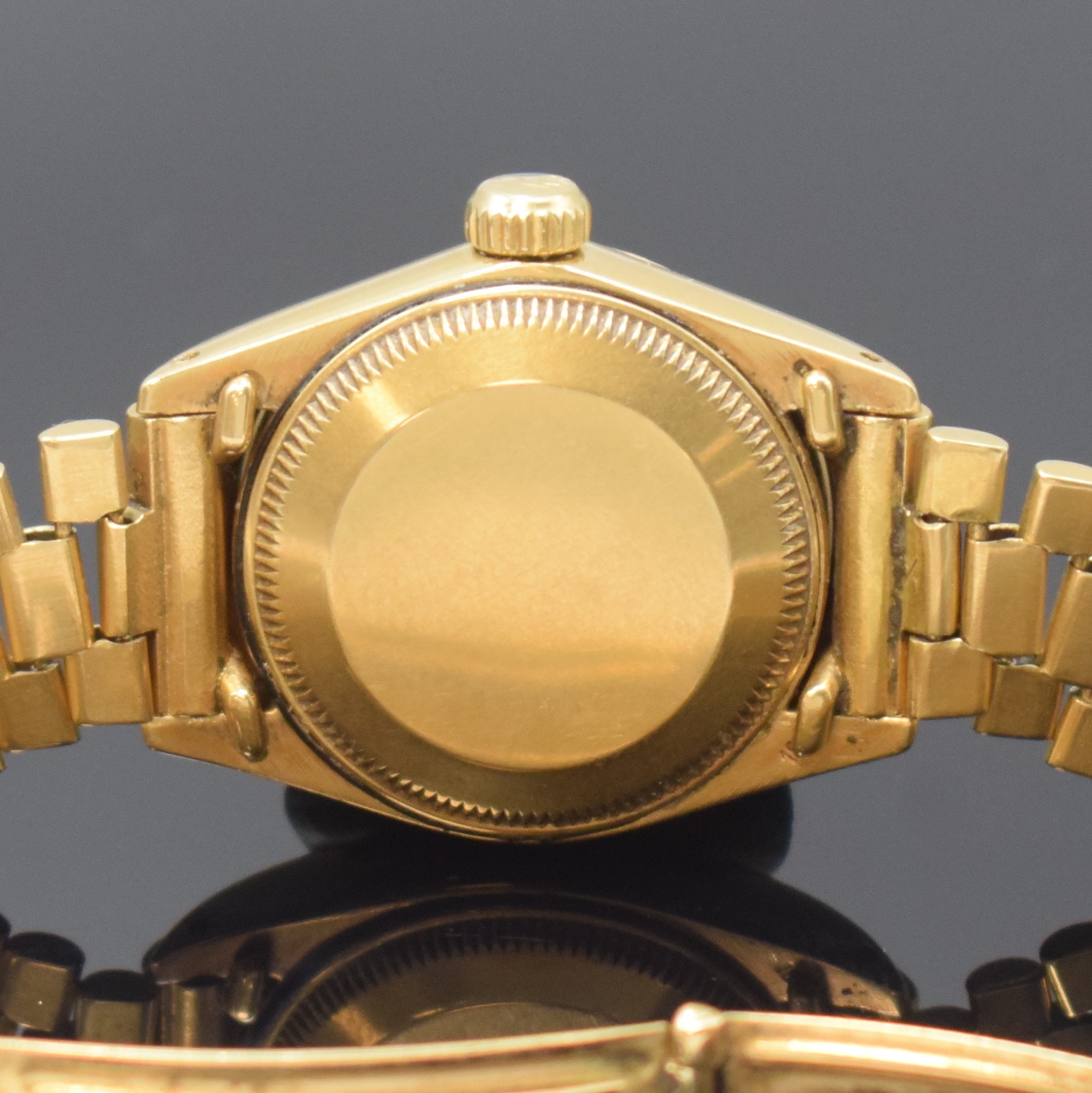 Detail e: ROLEX Damenarmbanduhr Oyster Perpetual Datejust in GG 750/000 Referenz 6917, Chronometer der Superlative, Präsidentband m. Faltschl., Boden u. Krone ...