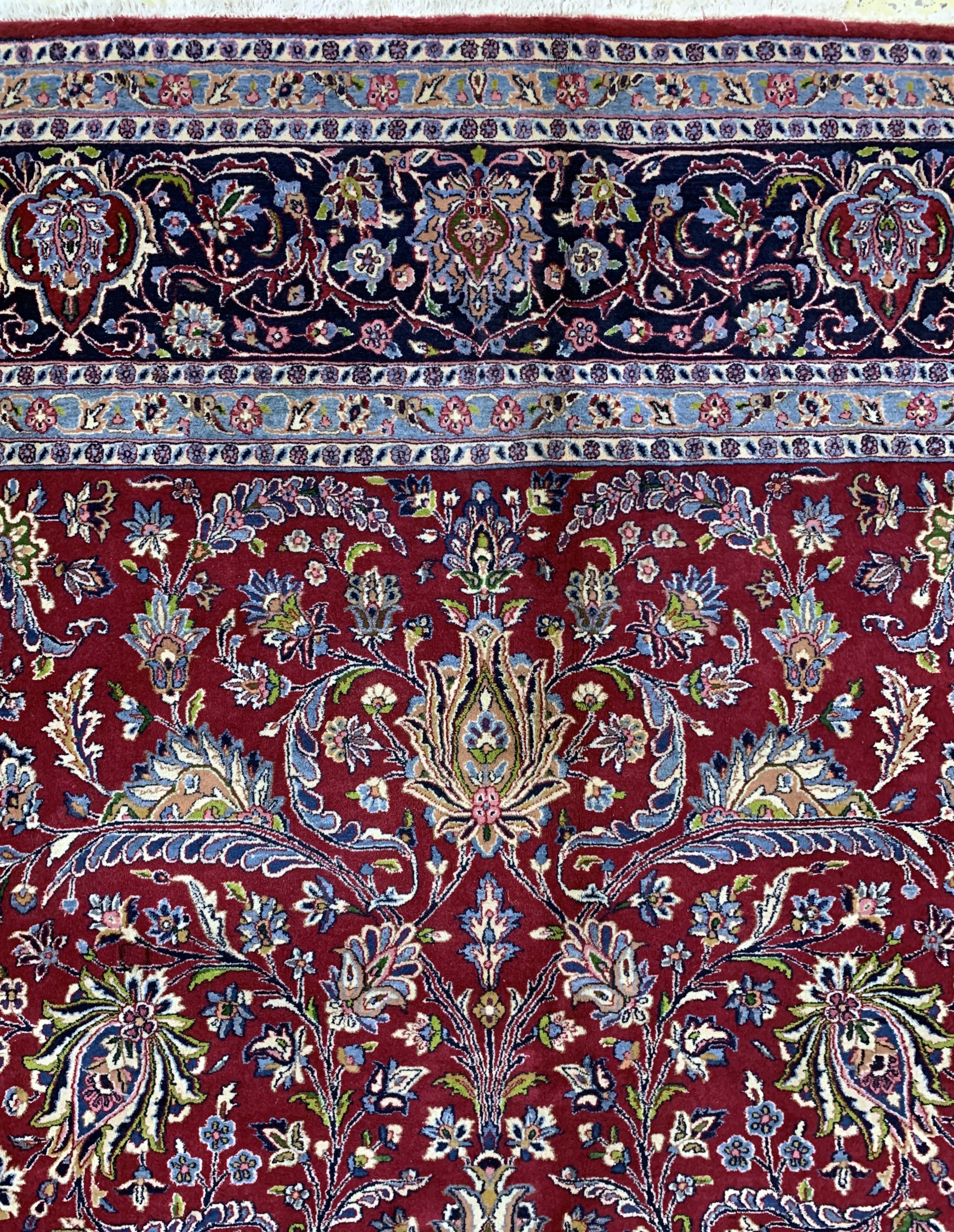 Detail e: Kerman Lawar fein, Persien, Ende 20.Jhd, Wolle auf Baumwolle, ca. 414 x 297 cm, EHZ:(nahezu Neuwertig).
