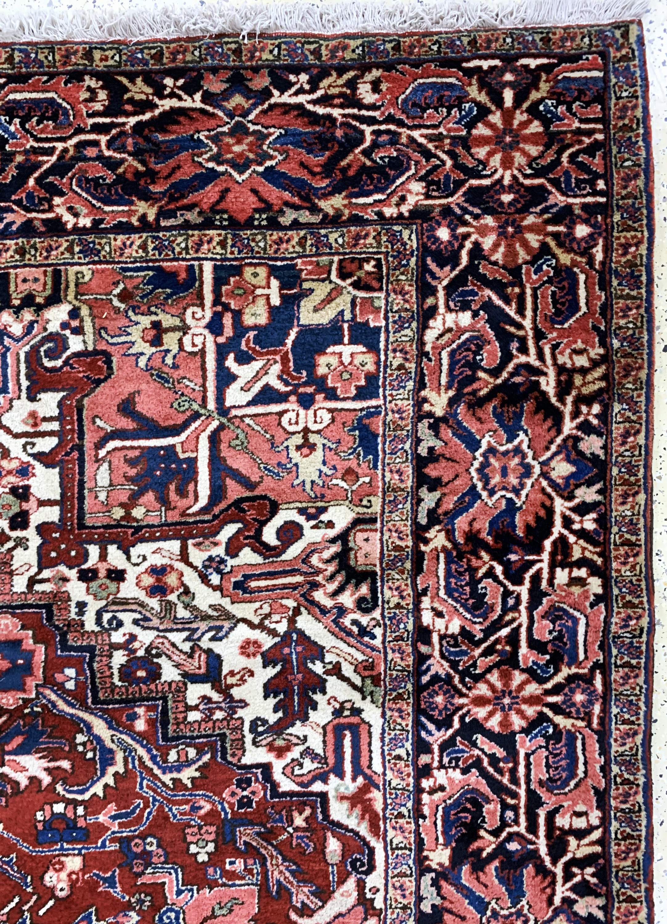 Detail f: Heriz alt, Persien, Mitte 20.Jhd, Wolle aufBaumwolle, ca. 415 x 295 cm, EHZ: 1-2