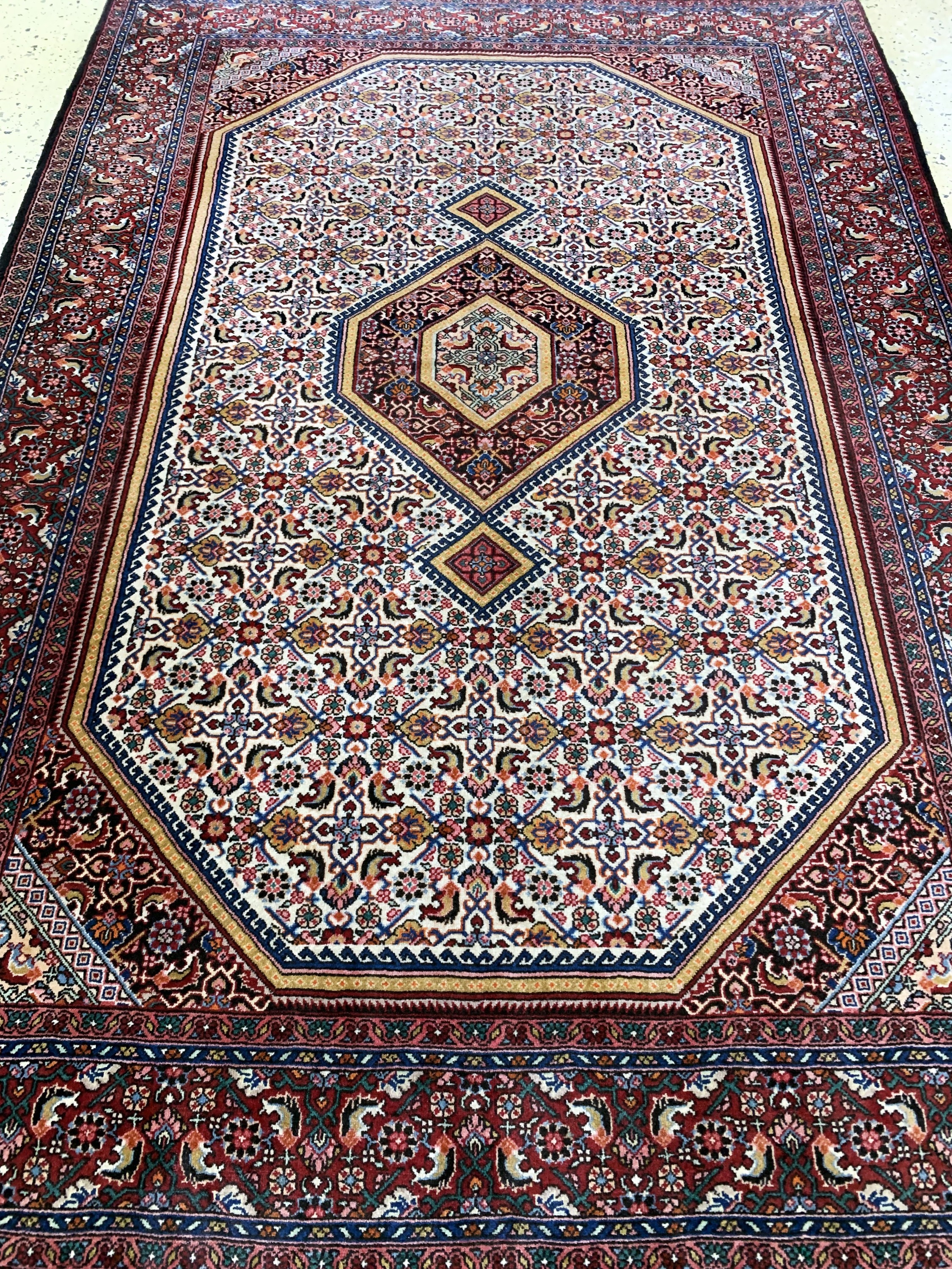 Detail d: Bidjar fein, Persien, Mitte 20.Jhd, Korkwolle auf Baumwolle, ca. 165 x 115 cm, ca.500.000 Kn/qm, EHZ: 2