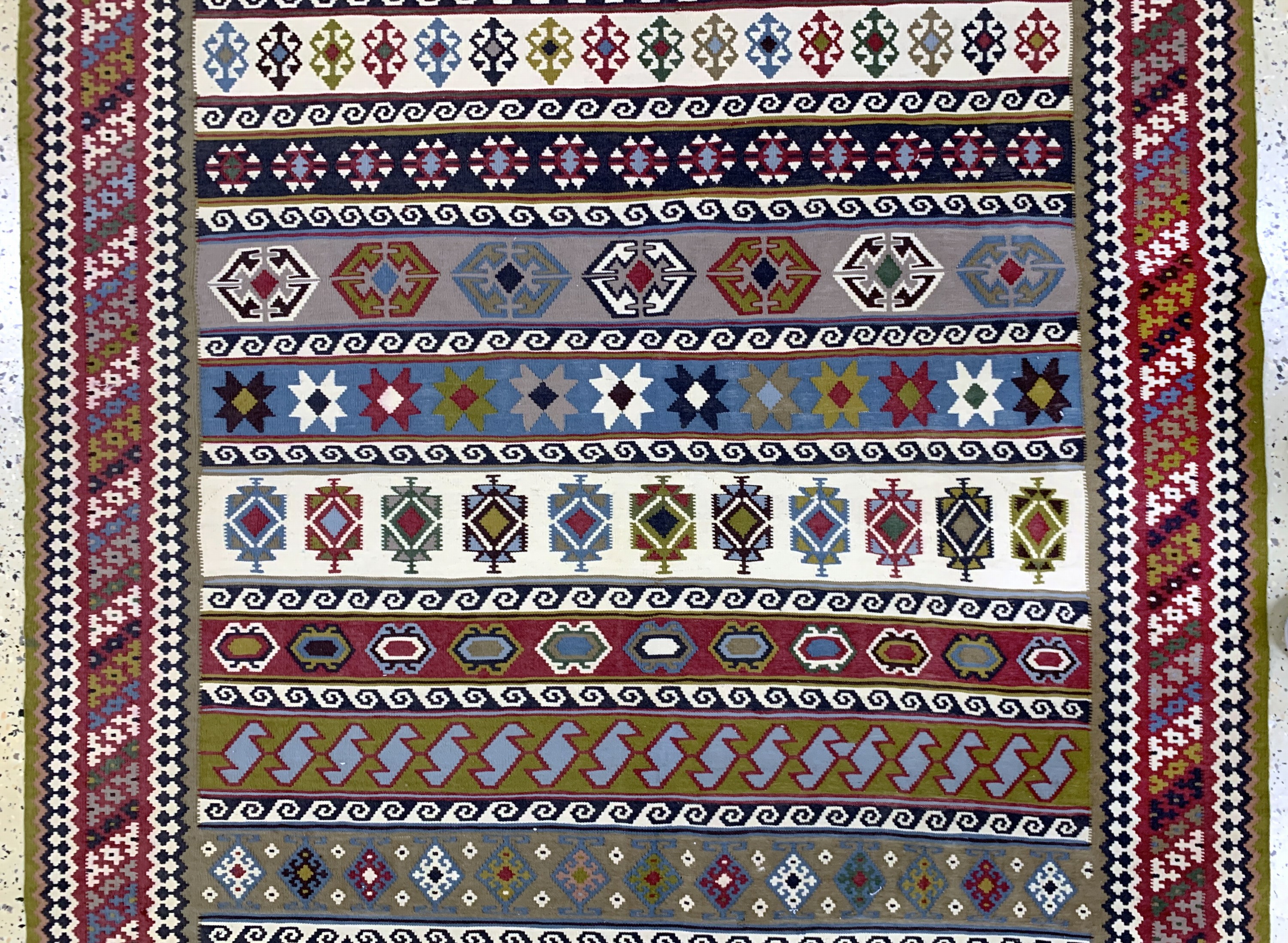 Detail d: Shahsawan Kelim fein, Persien, Mitte 20.Jhd, Wolle auf Wolle, ca. 600 x 155 cm, EHZ: 2