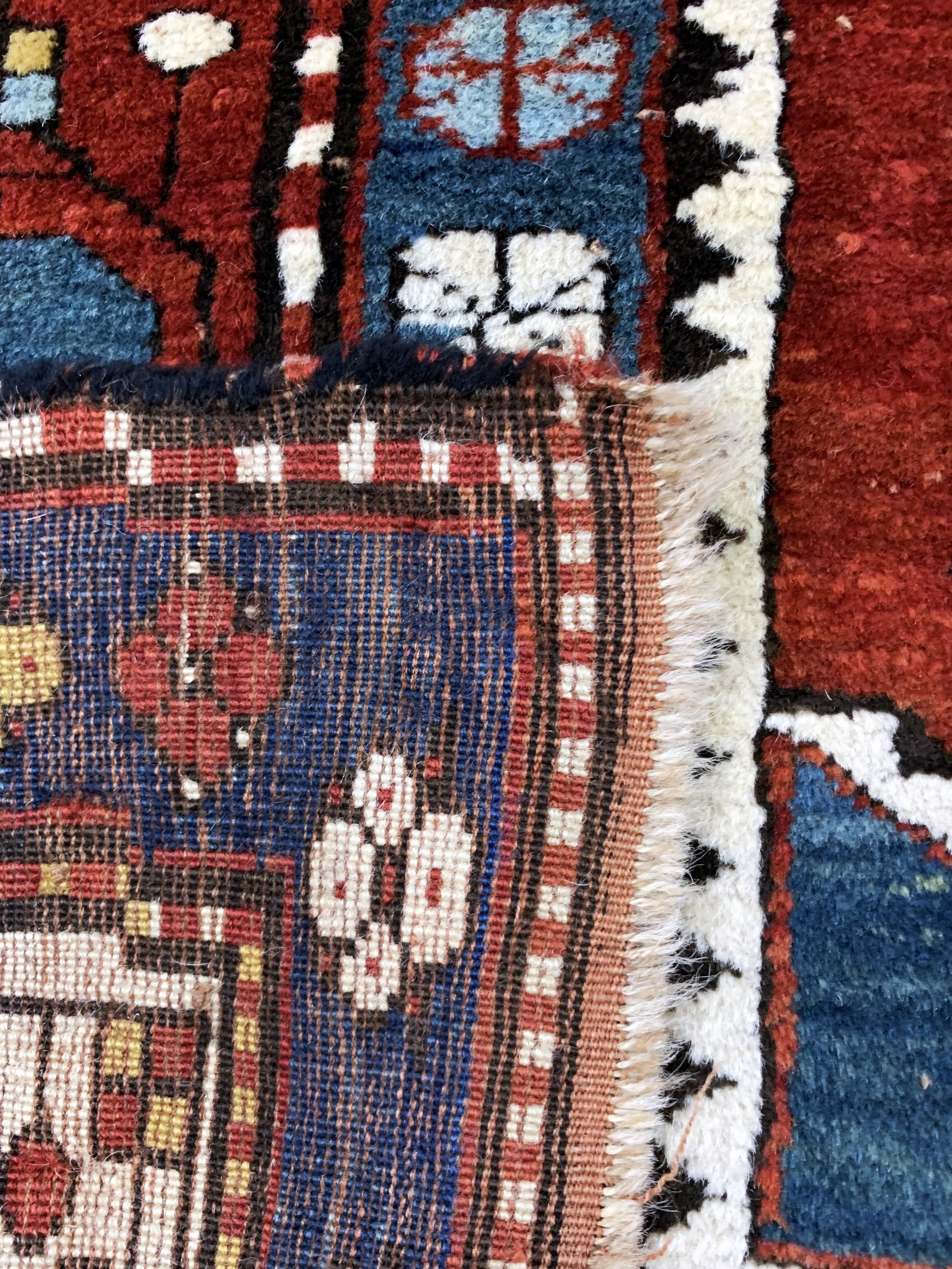 Detail h: Antiker Kazak, Kaukasus, 19.Jhd, Wolle auf Wolle, ca. 225 x 160 cm, EHZ: 3-4(Trittfalten).