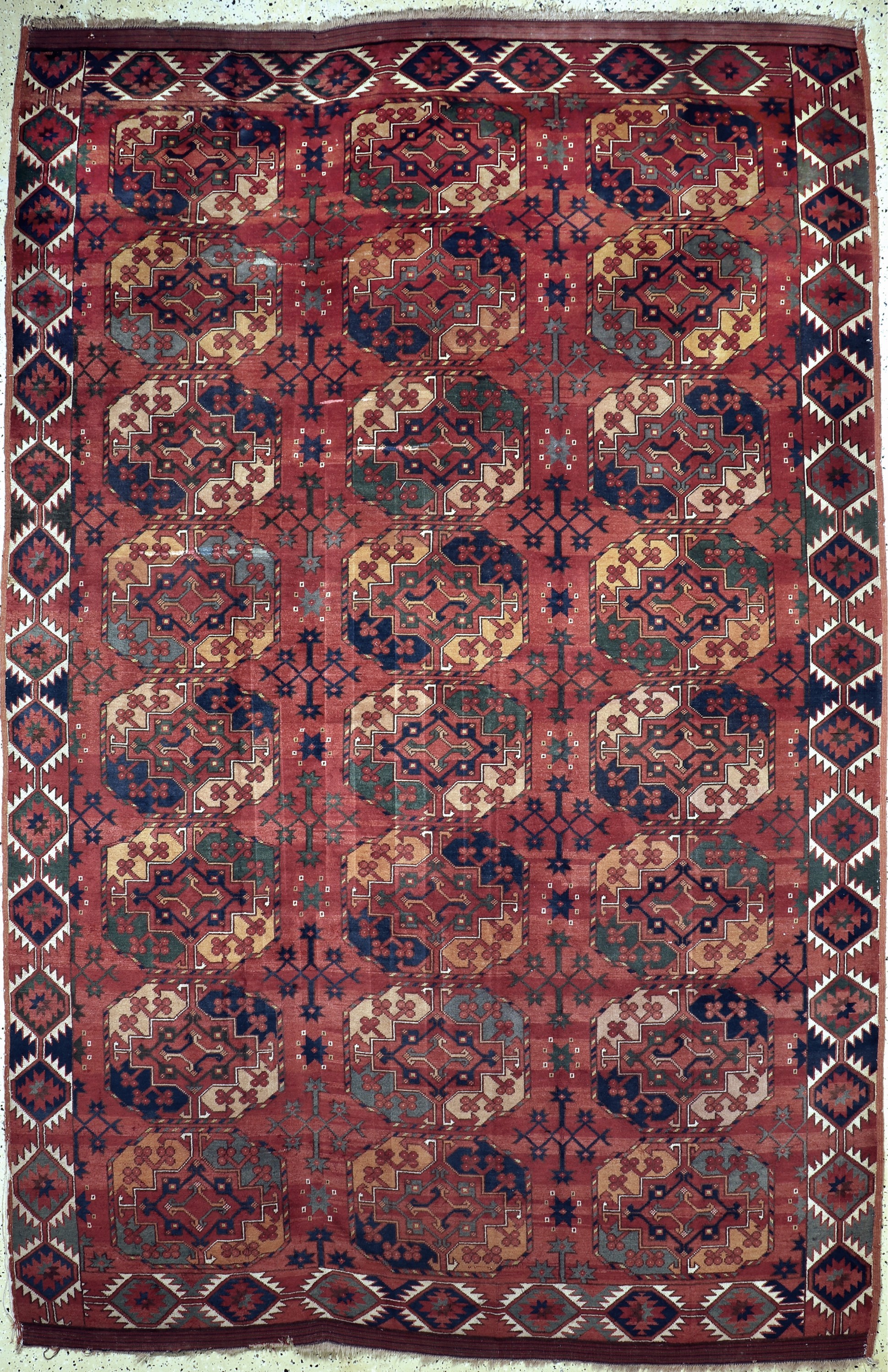 Ersari alt, Rumänien, Mitte 20.Jhd, Wolle auf Wolle, ca. 360 x 240 cm, EHZ: 3(restauriert)