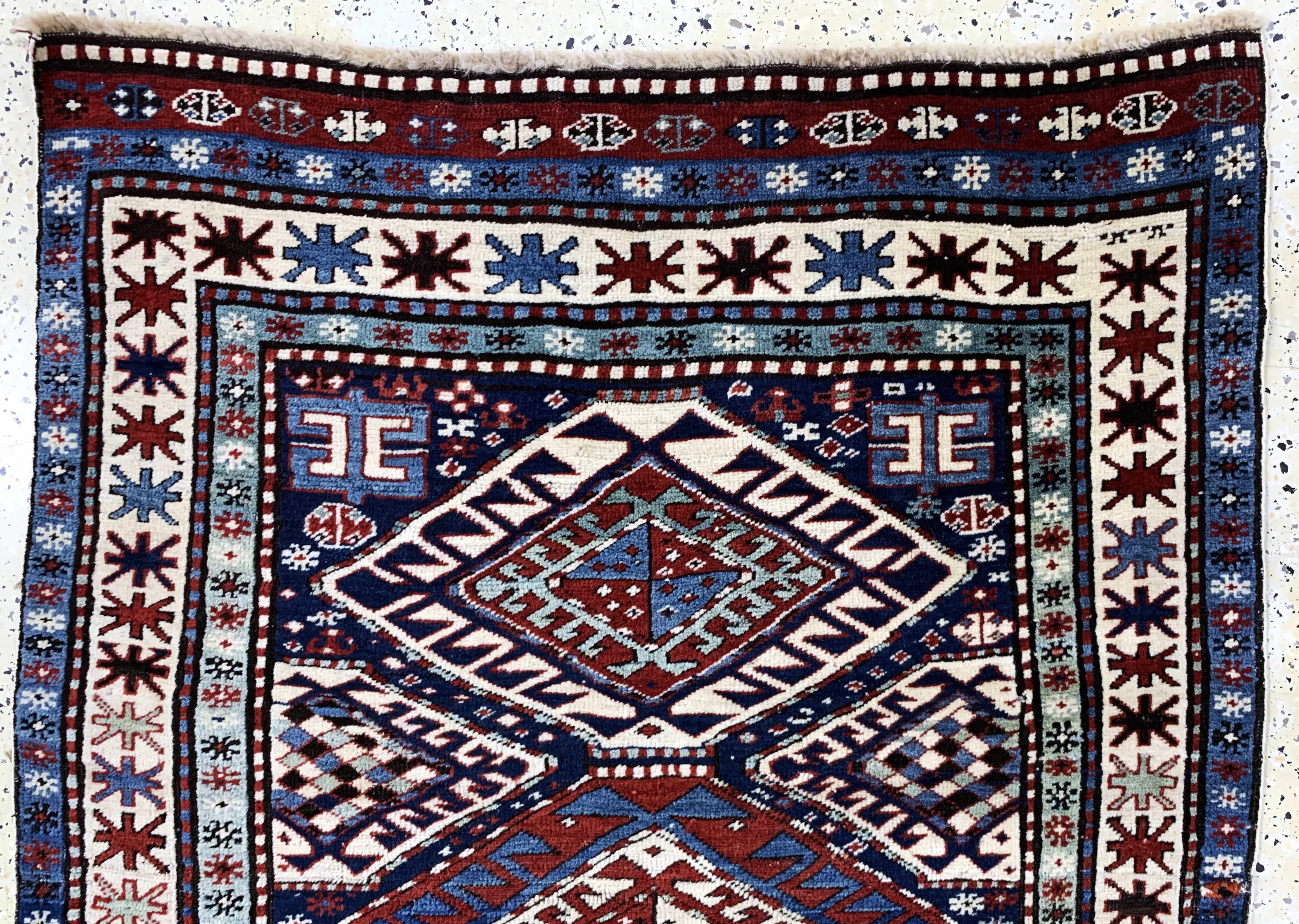 Detail a: Antiker Kazak"Shulaver", Kaukasus, 19.Jhd, Wolle auf Wolle, ca. 290 x 111 cm, EHZ: 3